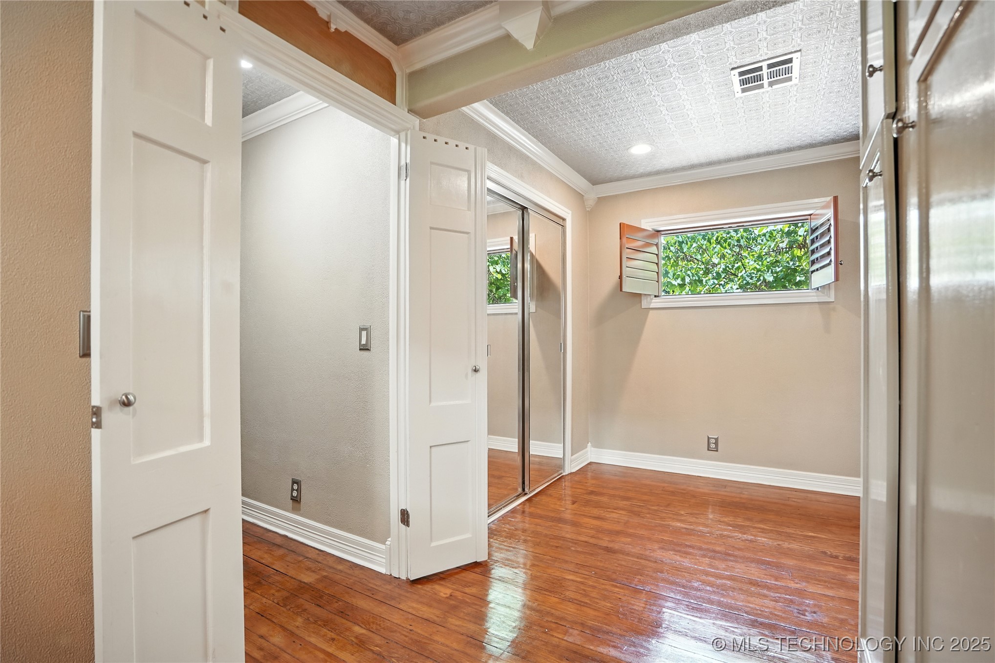 640 W 14th Street Property Photo 62