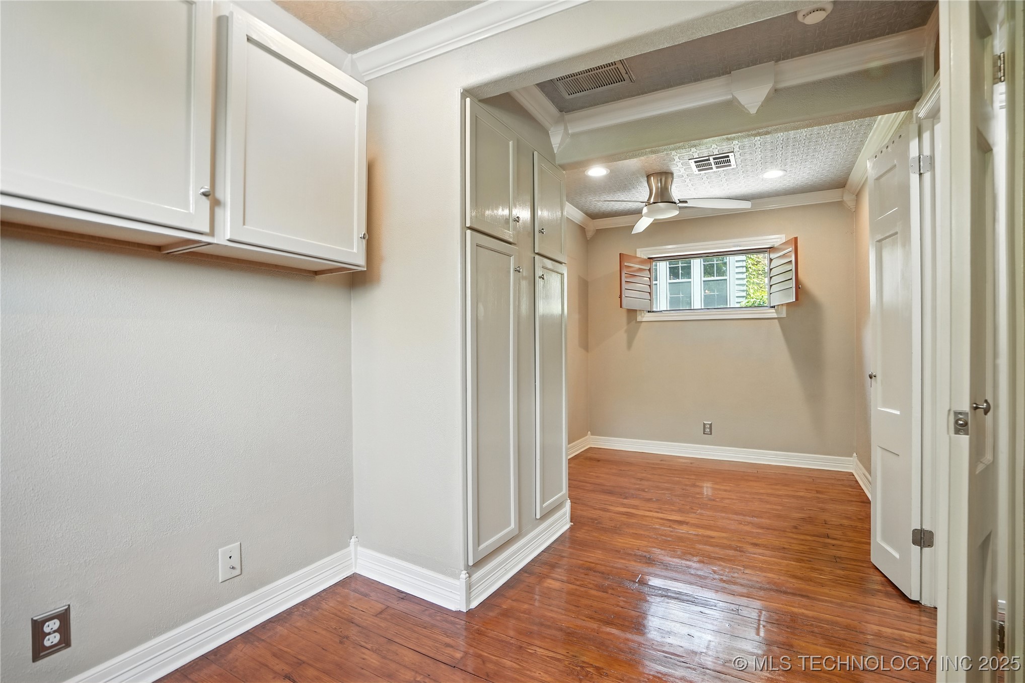 640 W 14th Street Property Photo 63