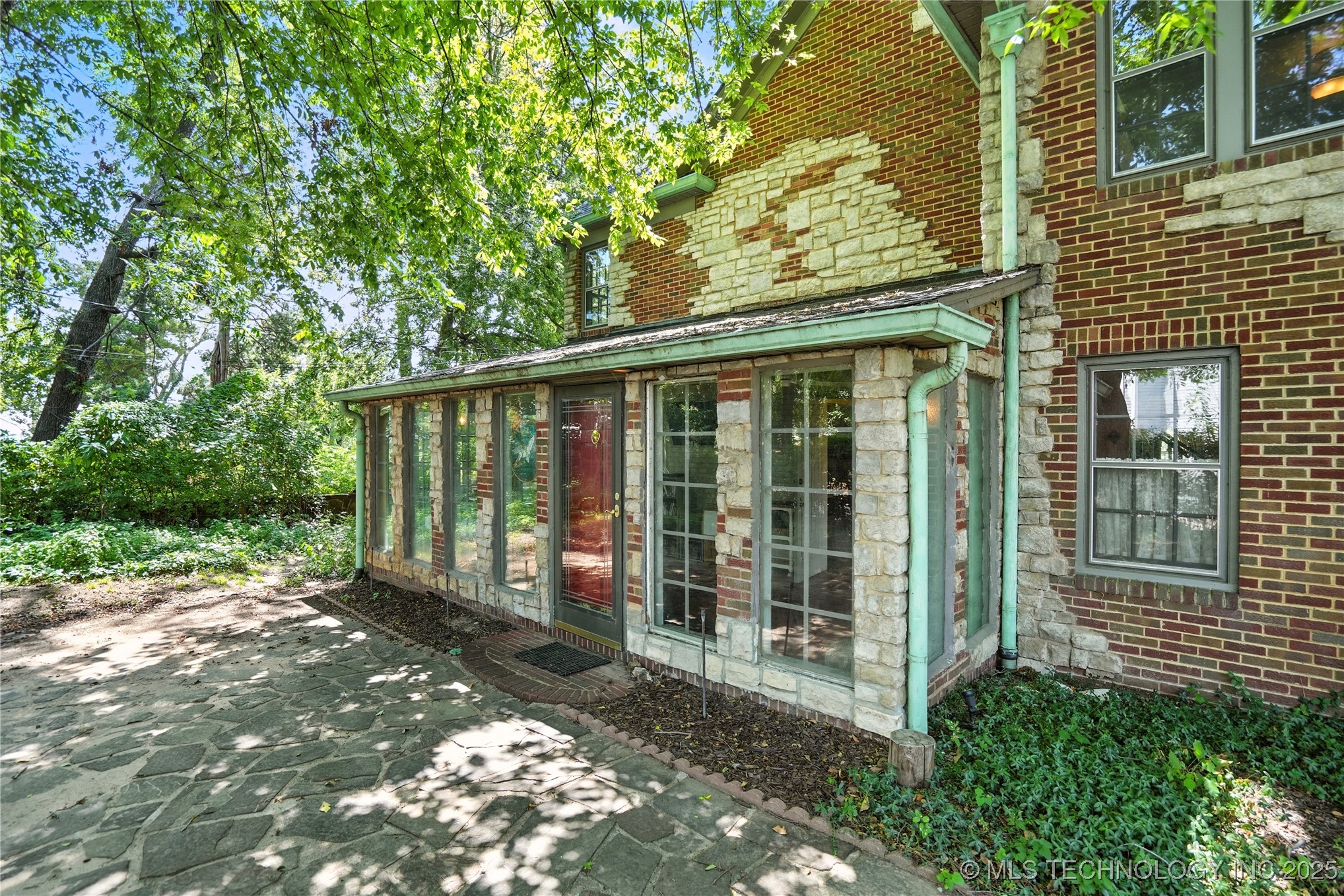 640 W 14th Street Property Photo 72