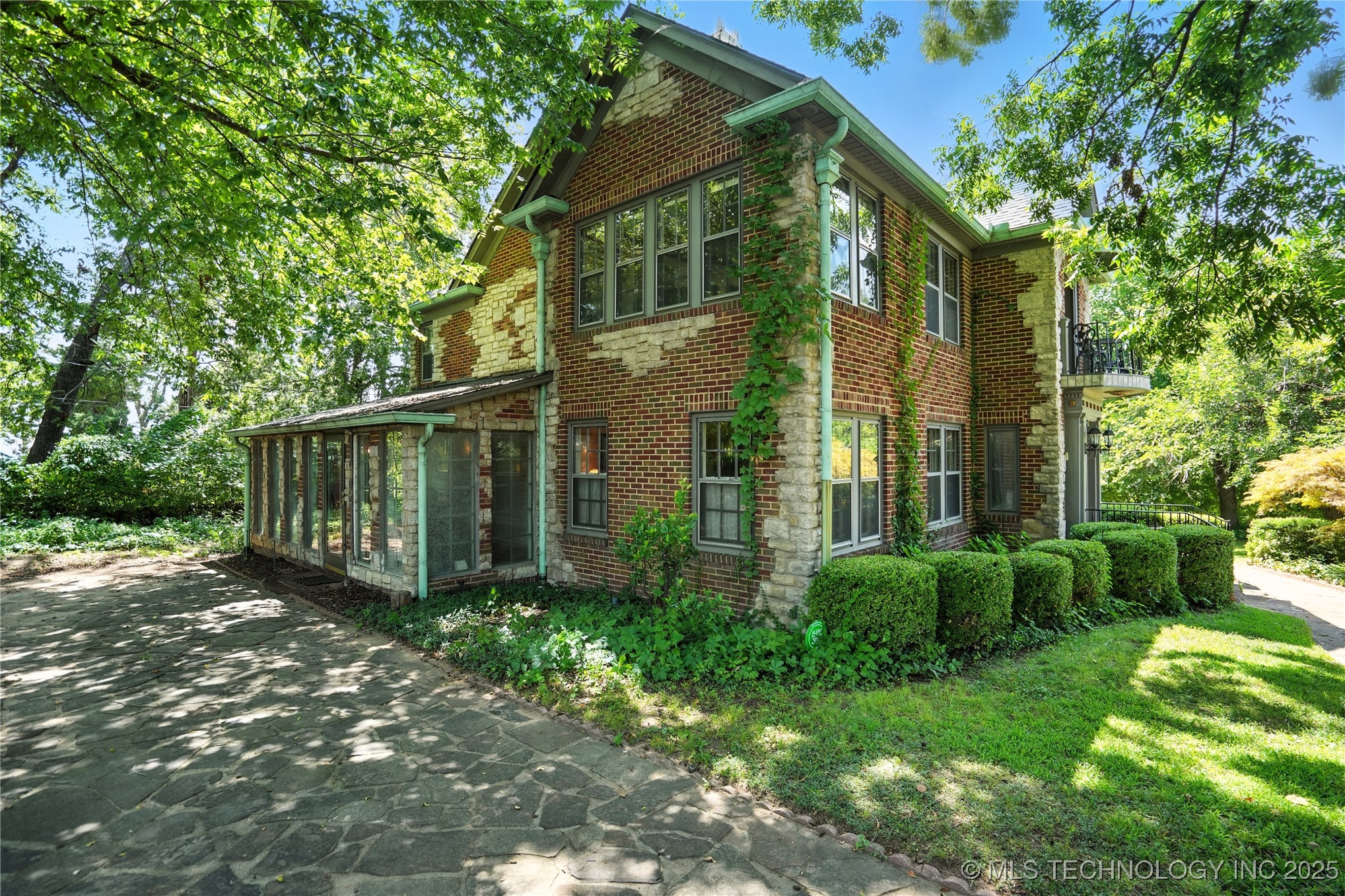 640 W 14th Street Property Photo 74