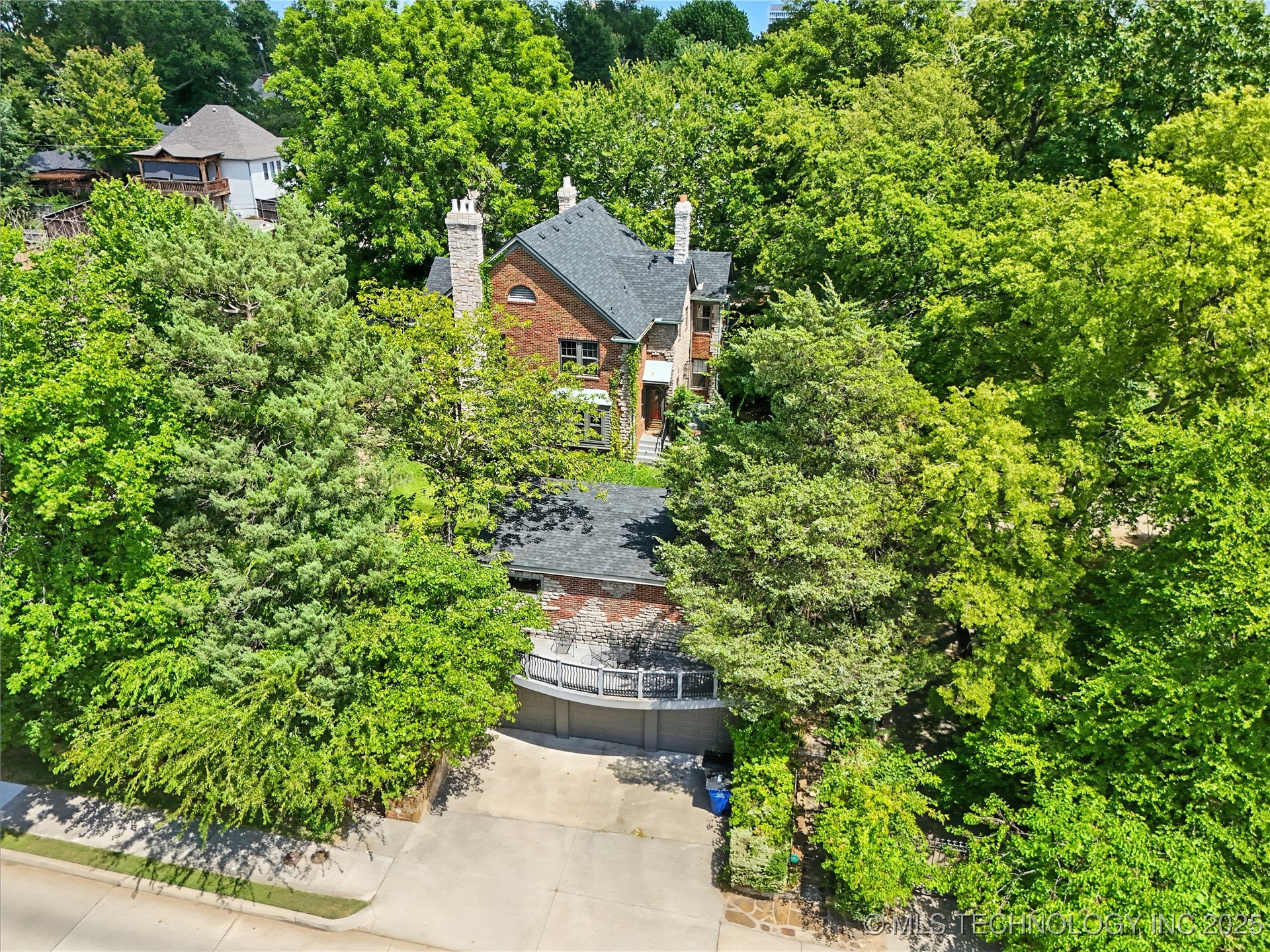 640 W 14th Street Property Photo 79