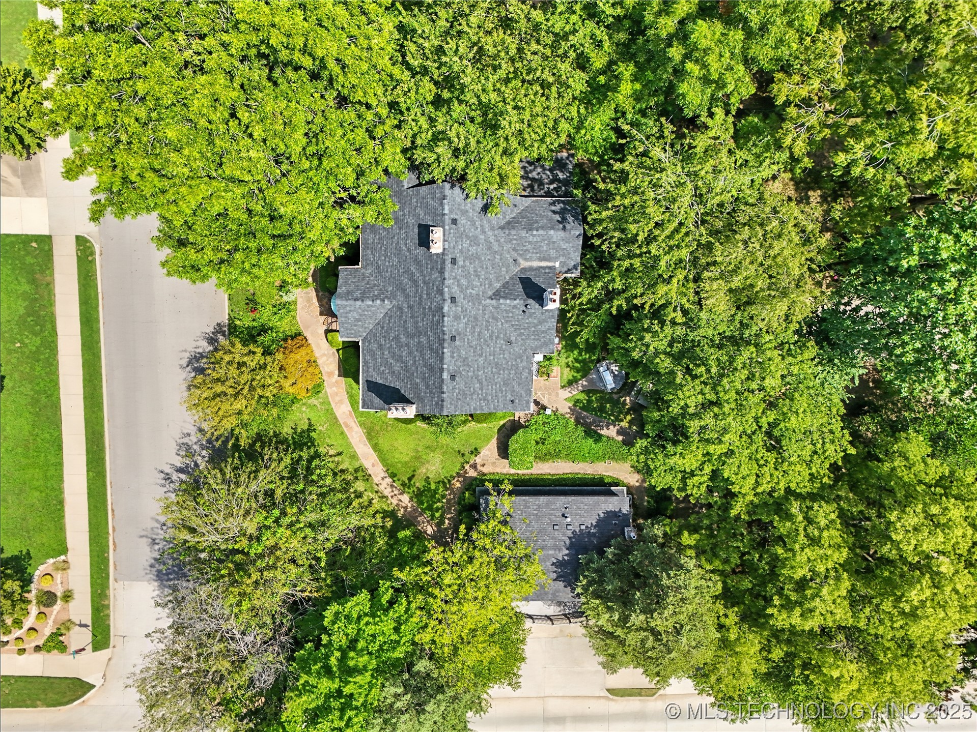 640 W 14th Street Property Photo 80