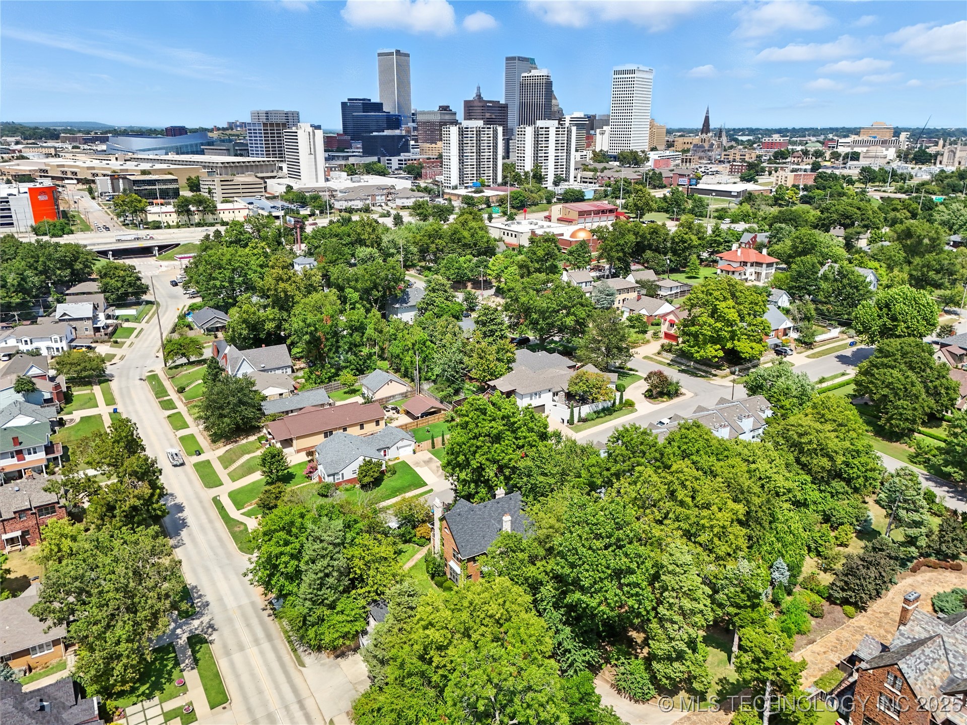 640 W 14th Street Property Photo 81