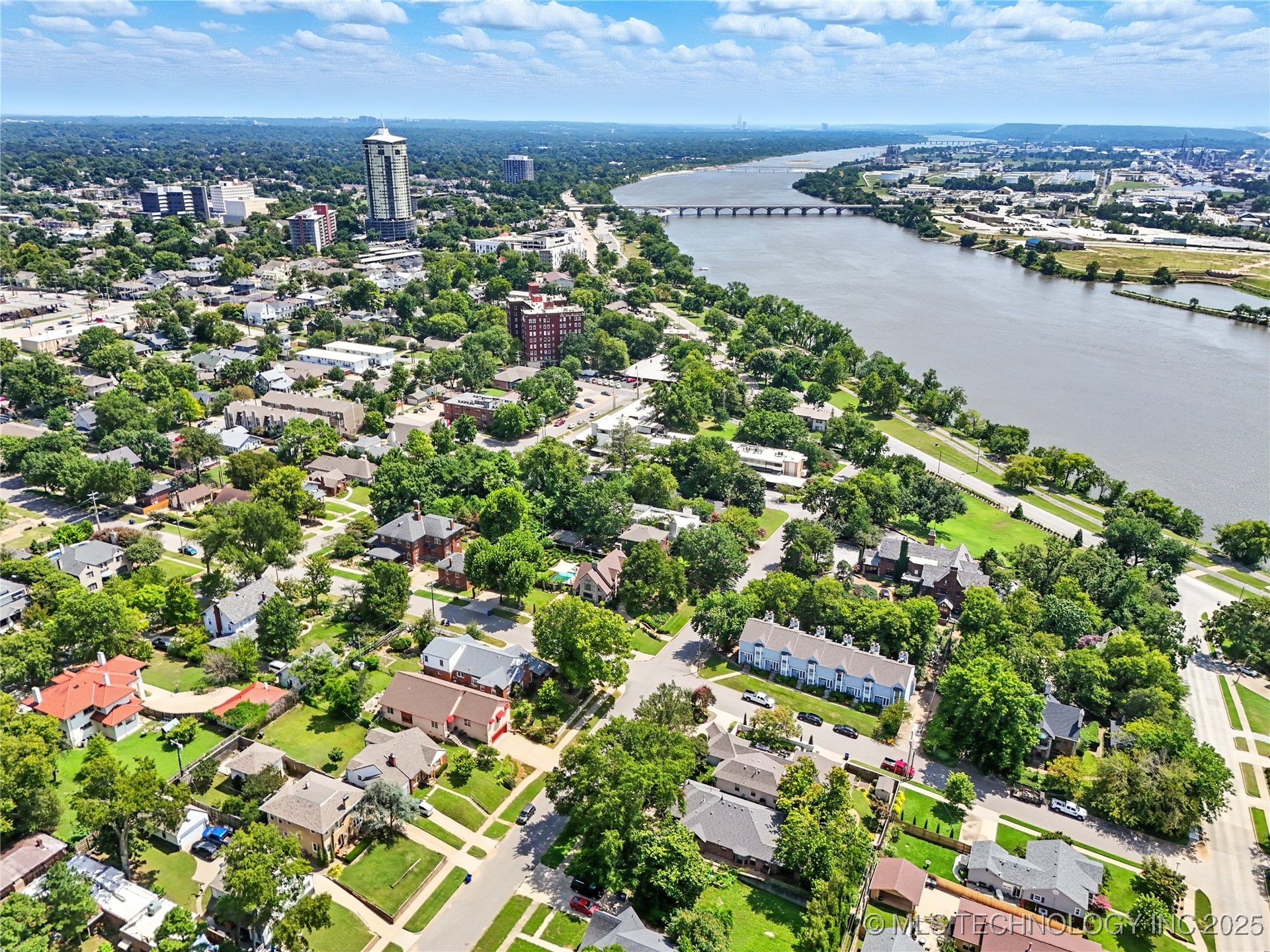 640 W 14th Street Property Photo 85