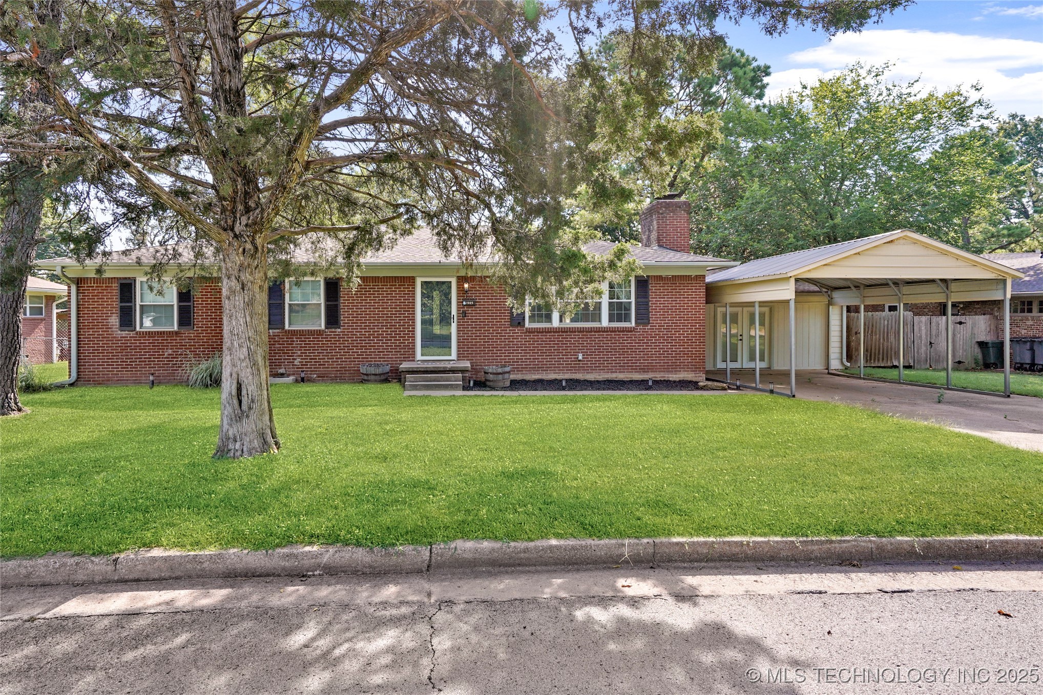 1905 S Fulton Avenue Tulsa OK 74112 MLS#: 2535803 Tulsa Real Estate 1905 S Fulton Avenue Tulsa OK 74112 MLS#: 2535803 Tulsa Real Estate