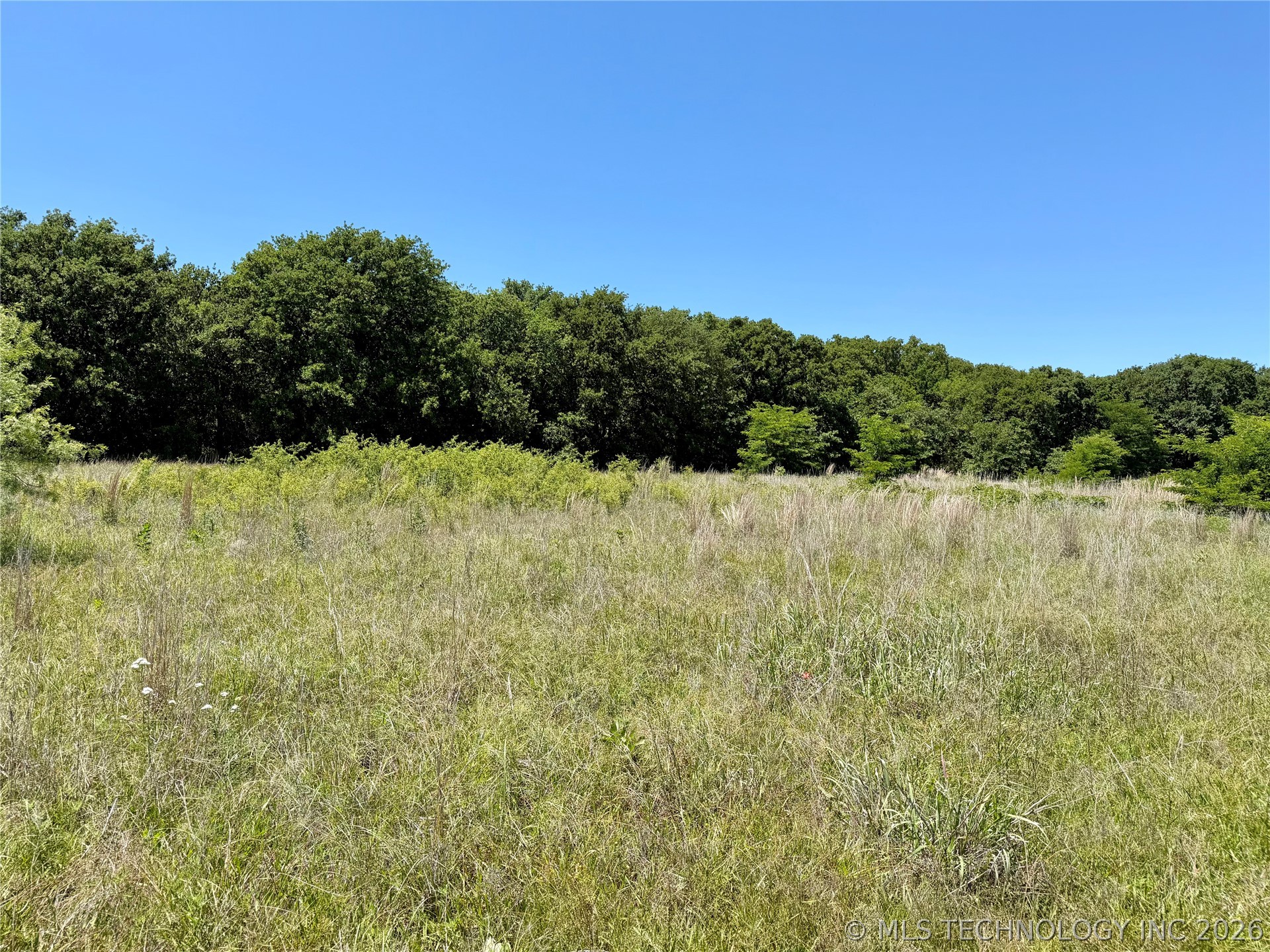 25 El Dorado Road Property Photo 2
