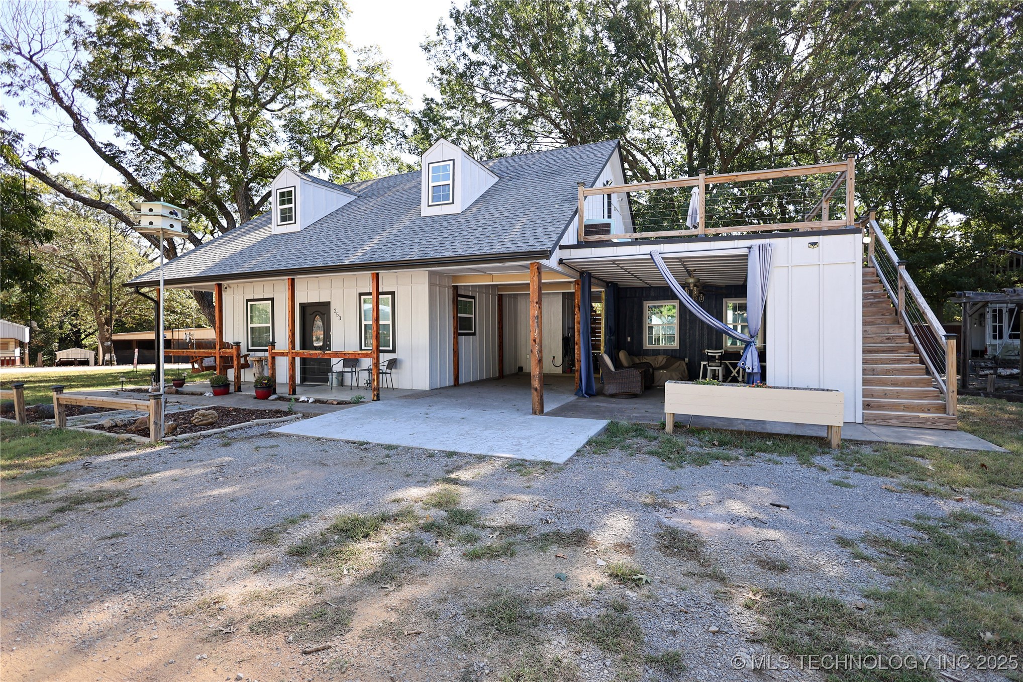 253 Bristow Way