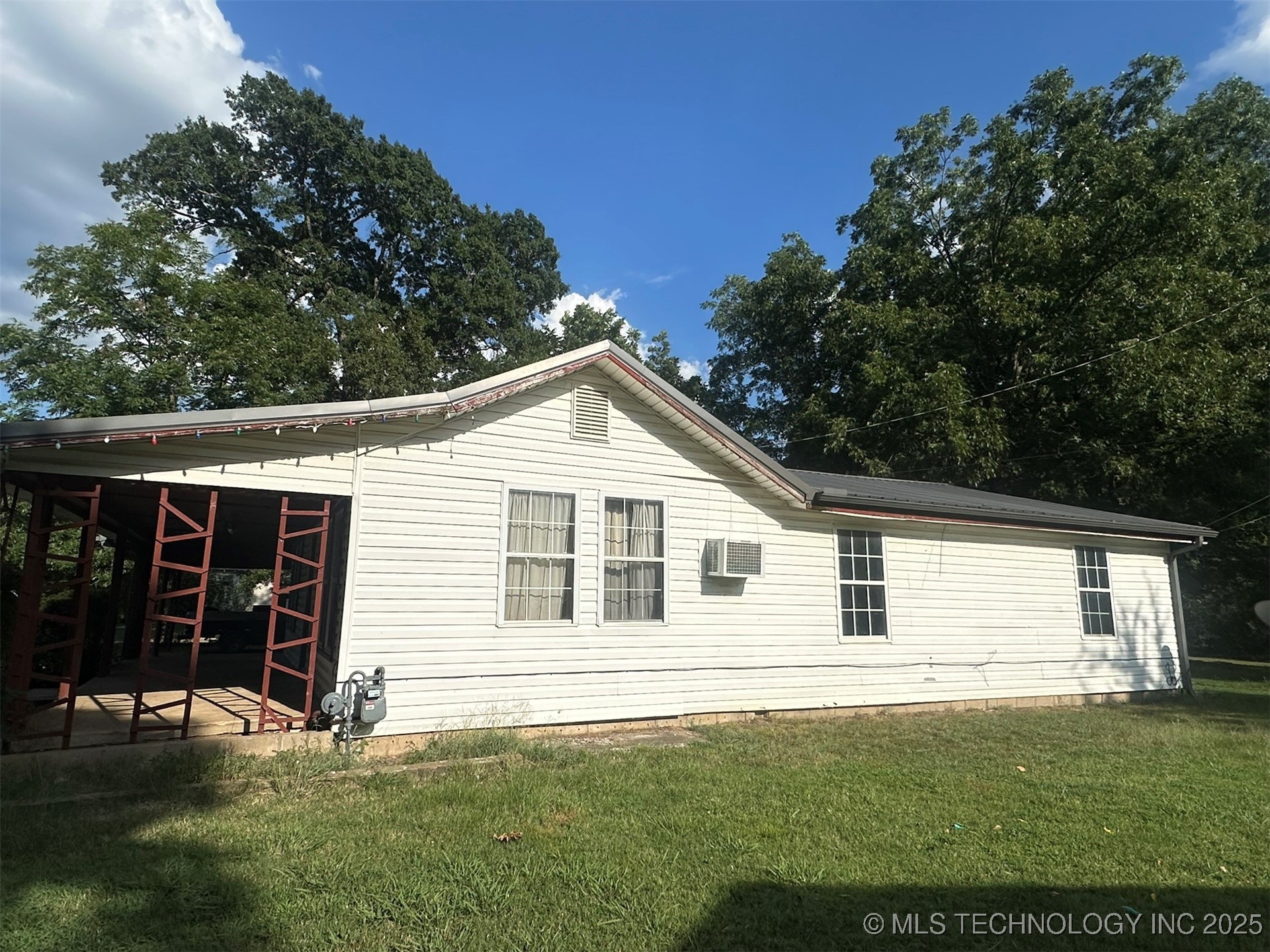 206 Sw Oak Street Property Photo 4