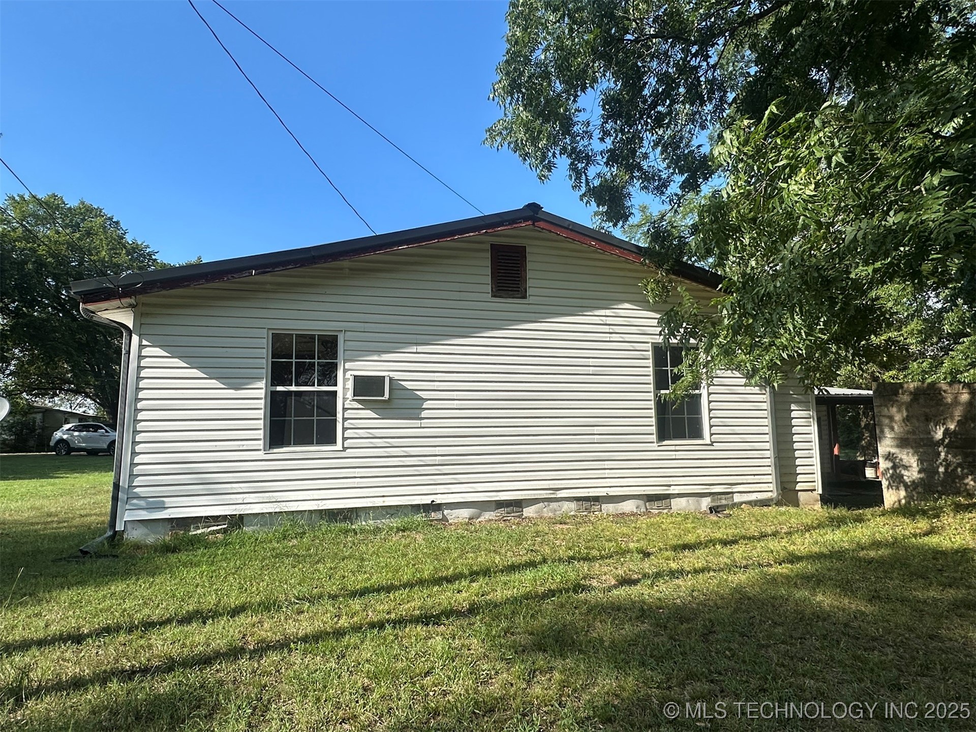 206 Sw Oak Street Property Photo 5