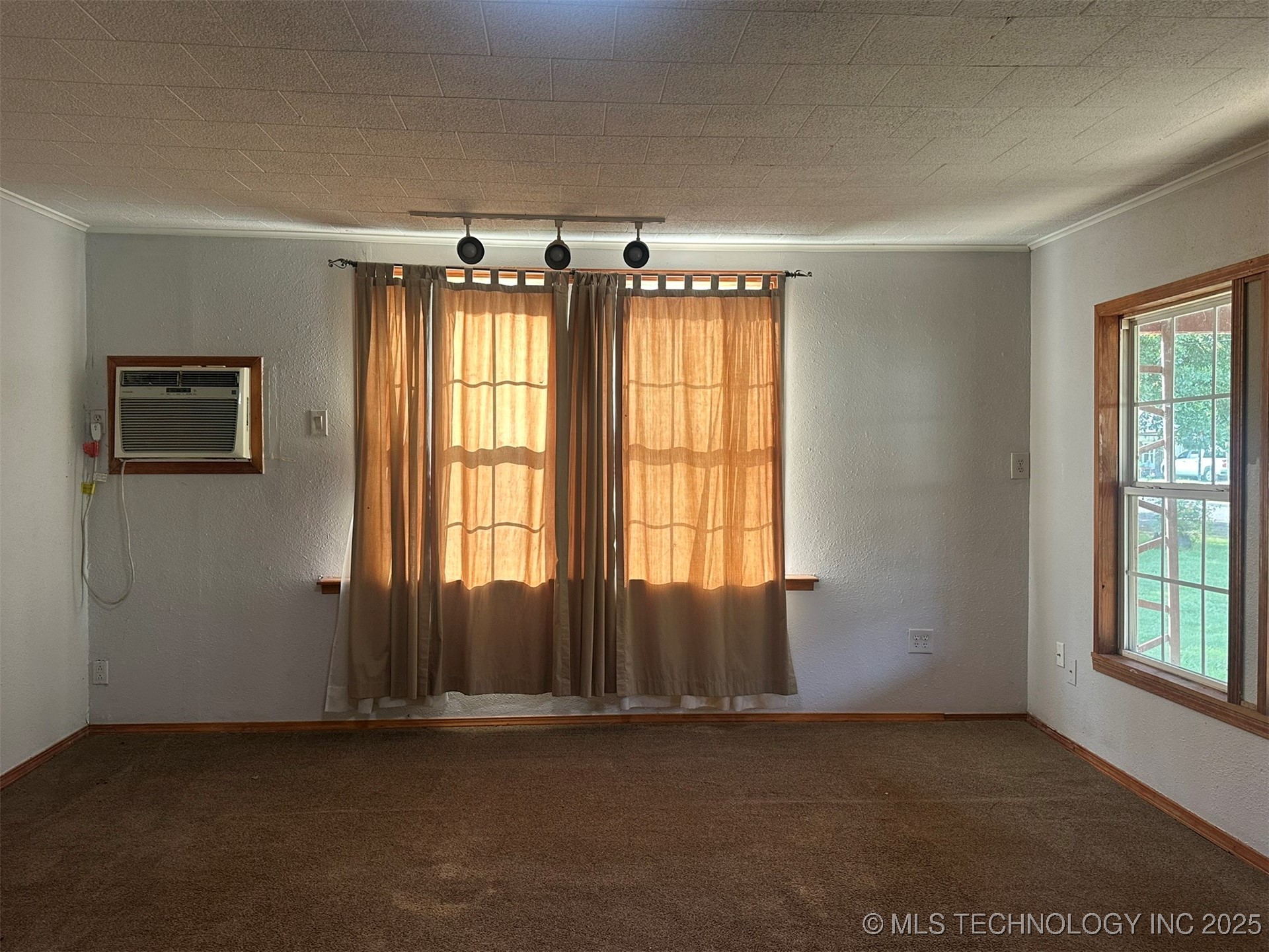 206 Sw Oak Street Property Photo 14