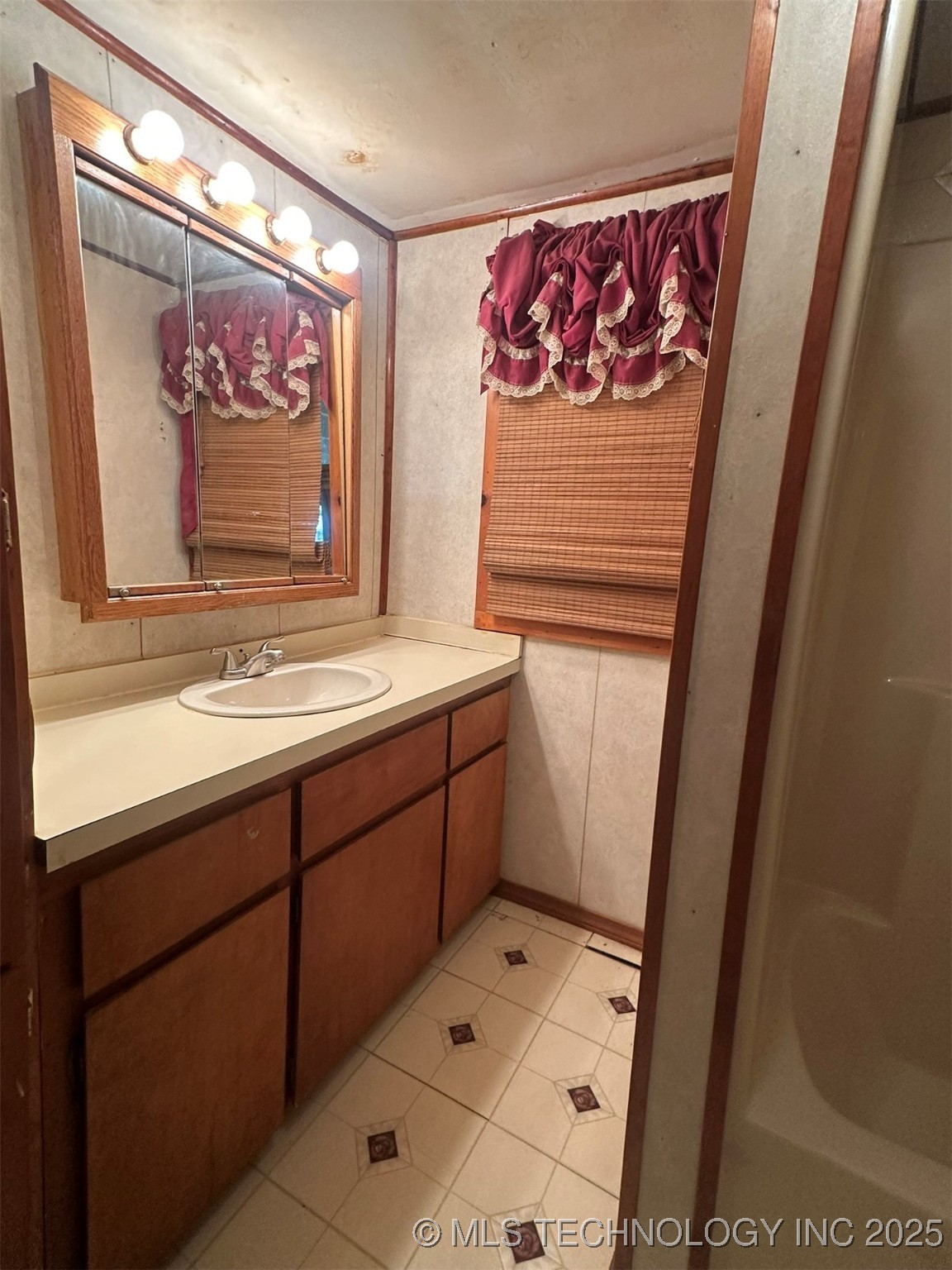 206 Sw Oak Street Property Photo 18