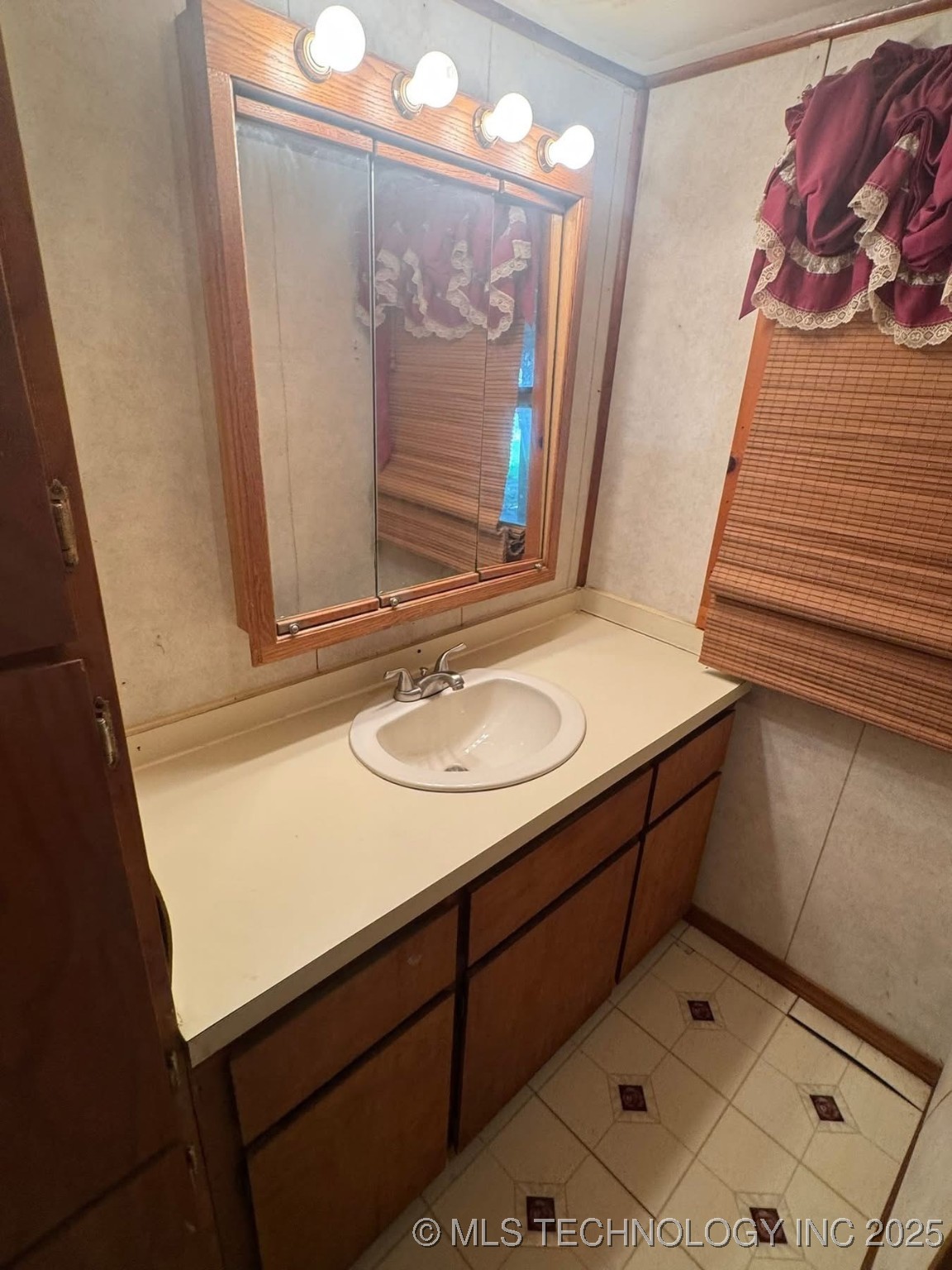 206 Sw Oak Street Property Photo 22