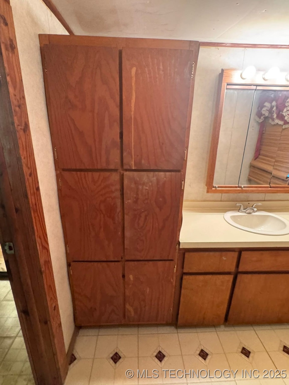 206 Sw Oak Street Property Photo 29