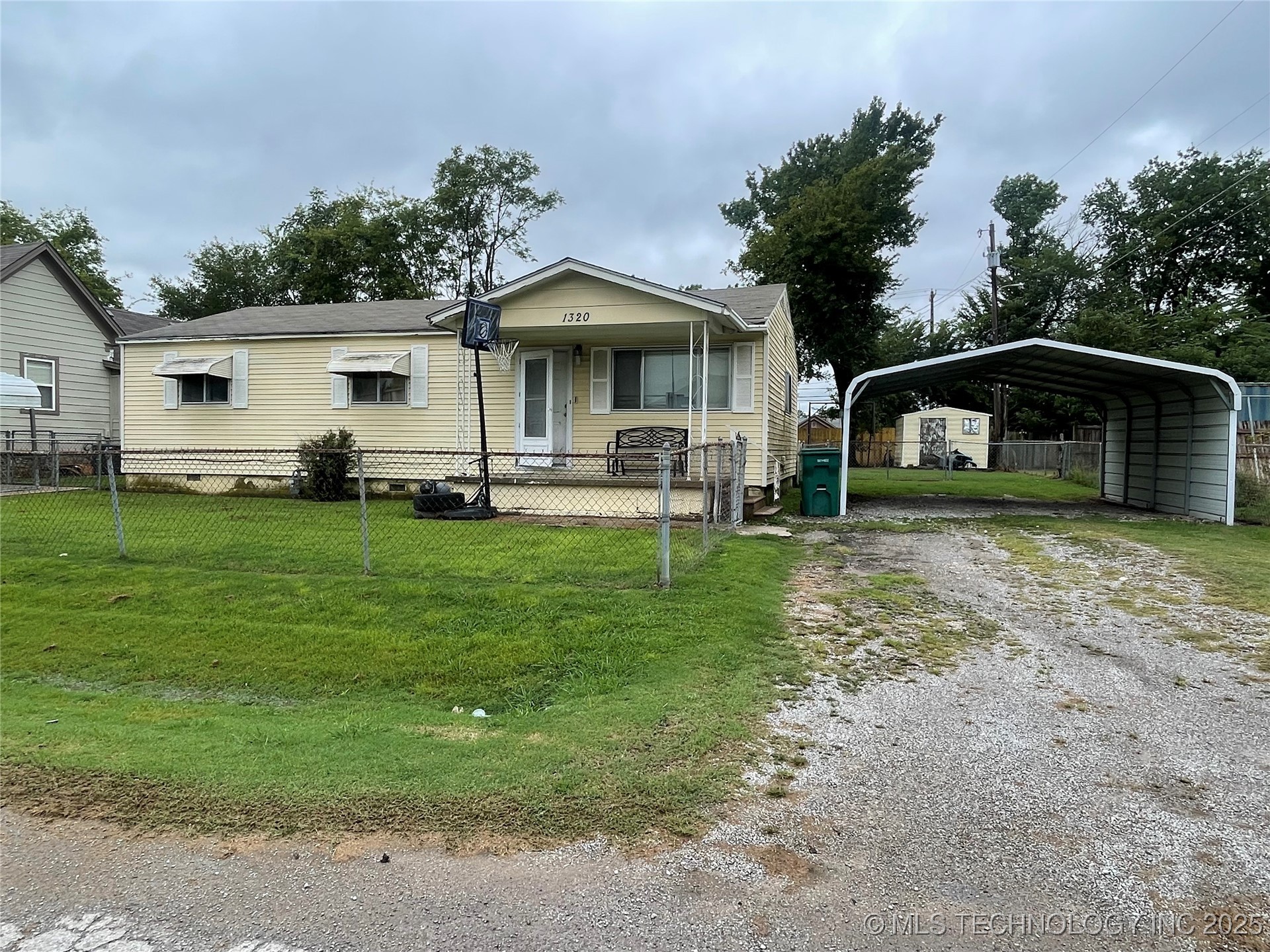 1320 S Water Street Property Photo 1