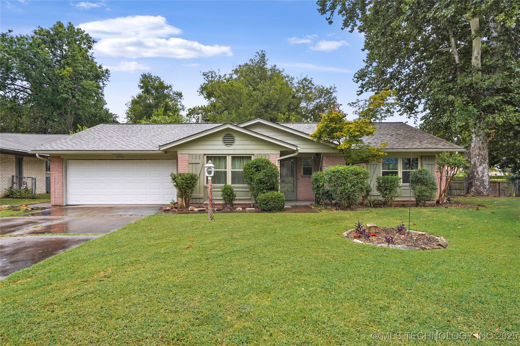 6946 E 20th Place Property Photo 1