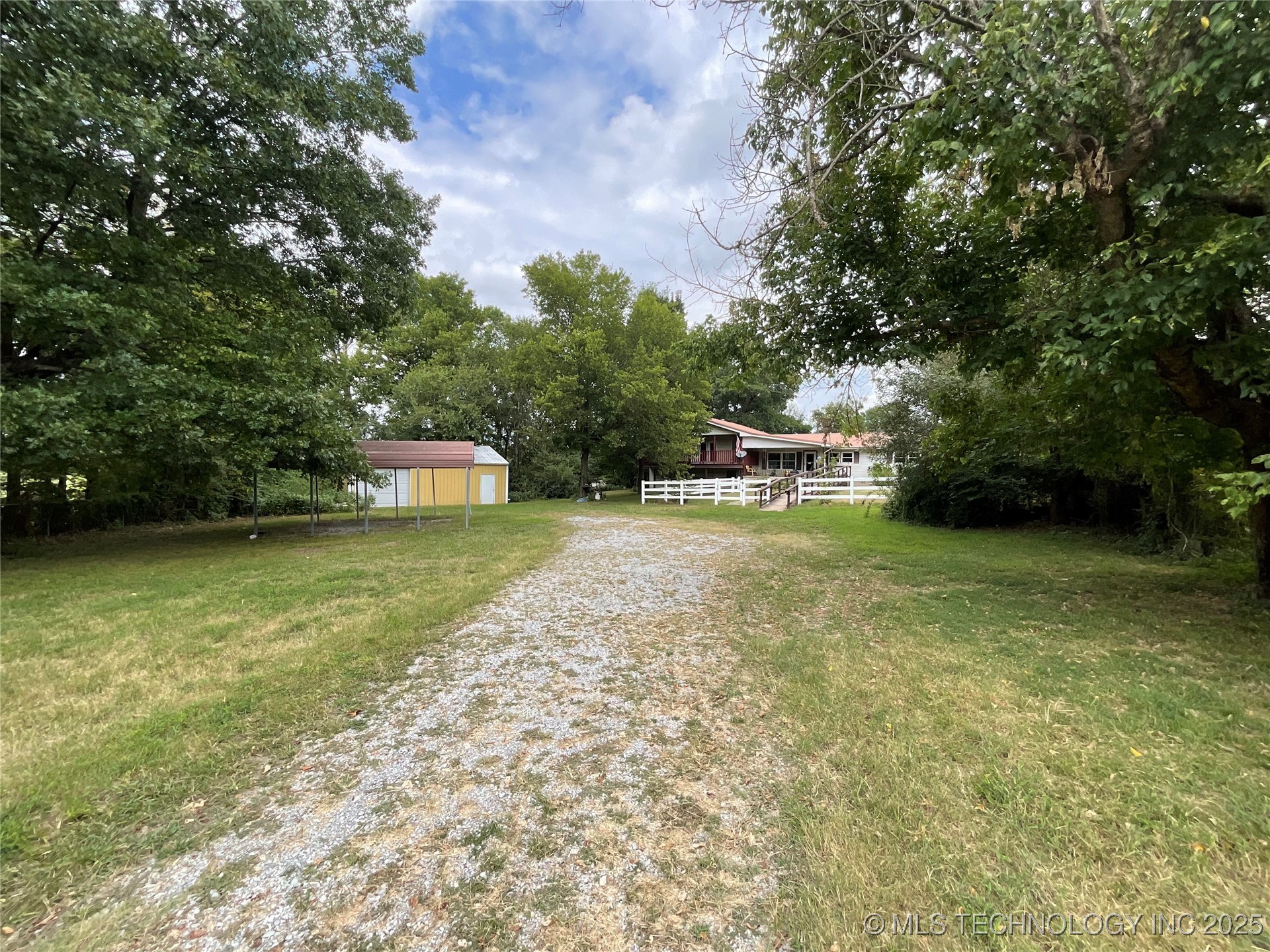 73911 S 4677 Road Property Photo 3