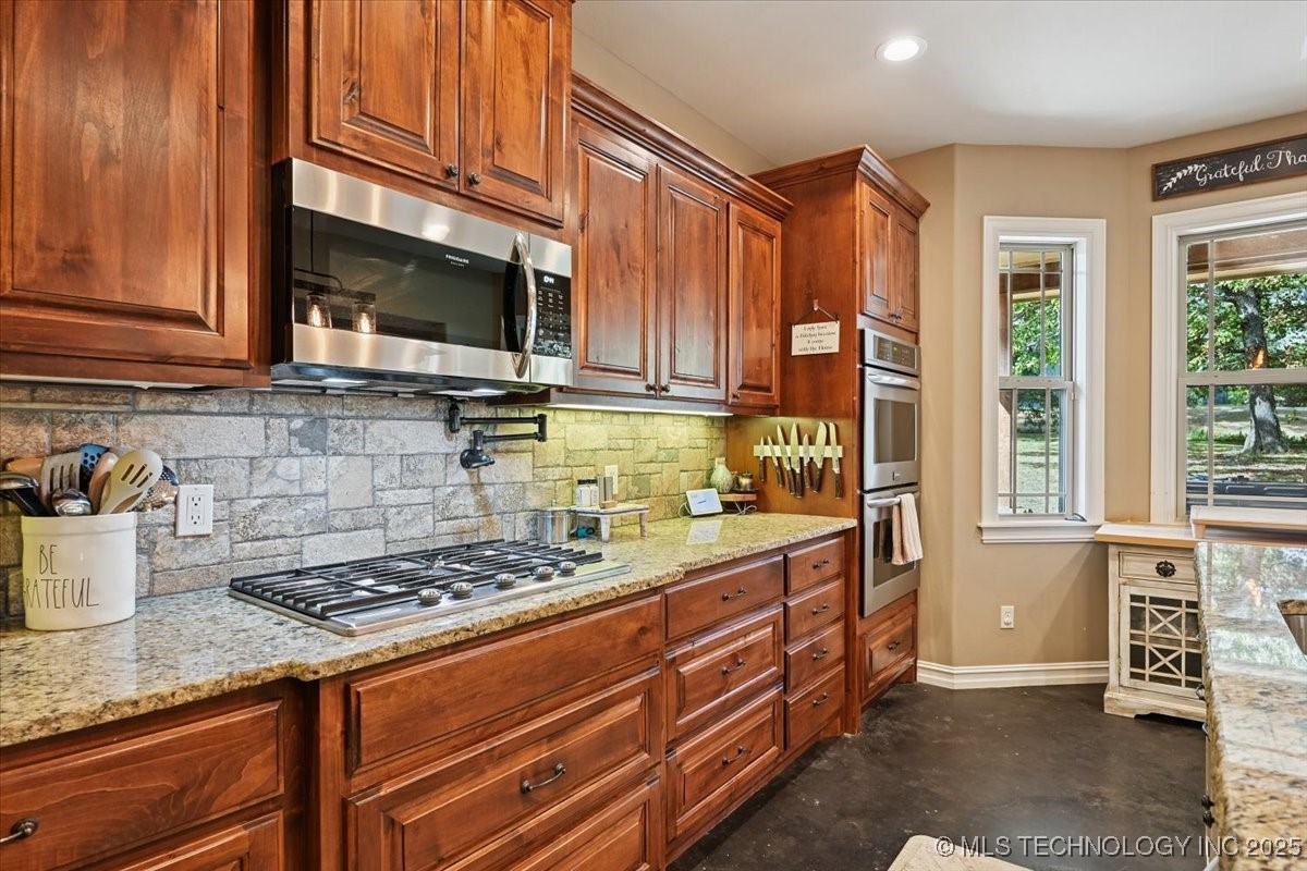 121 Quanah Road Property Photo 16