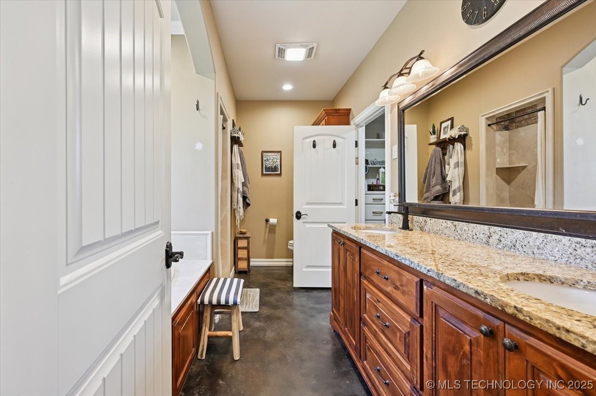 121 Quanah Road Property Photo 21