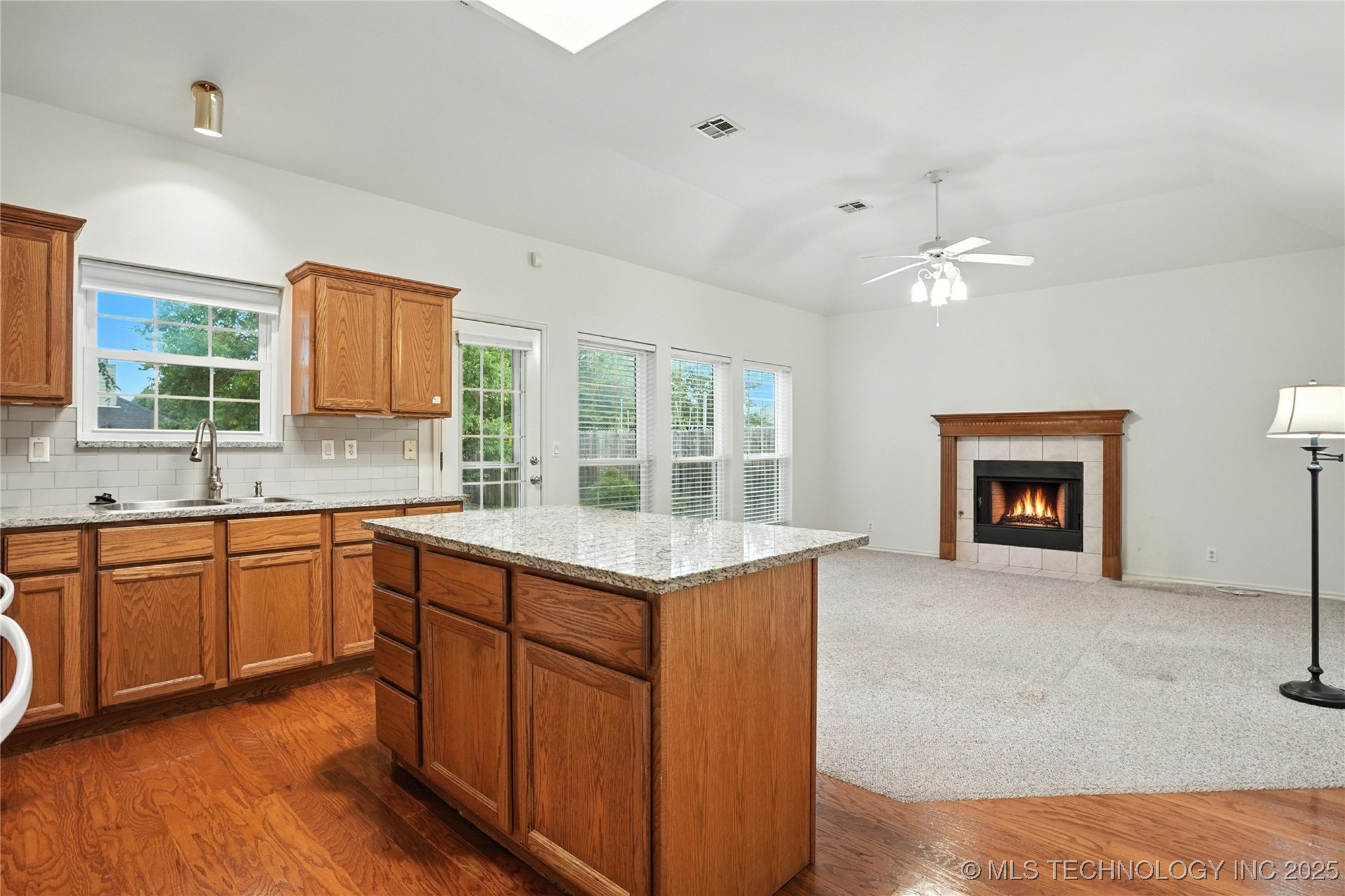 19802 E 38th Street S Property Photo 12