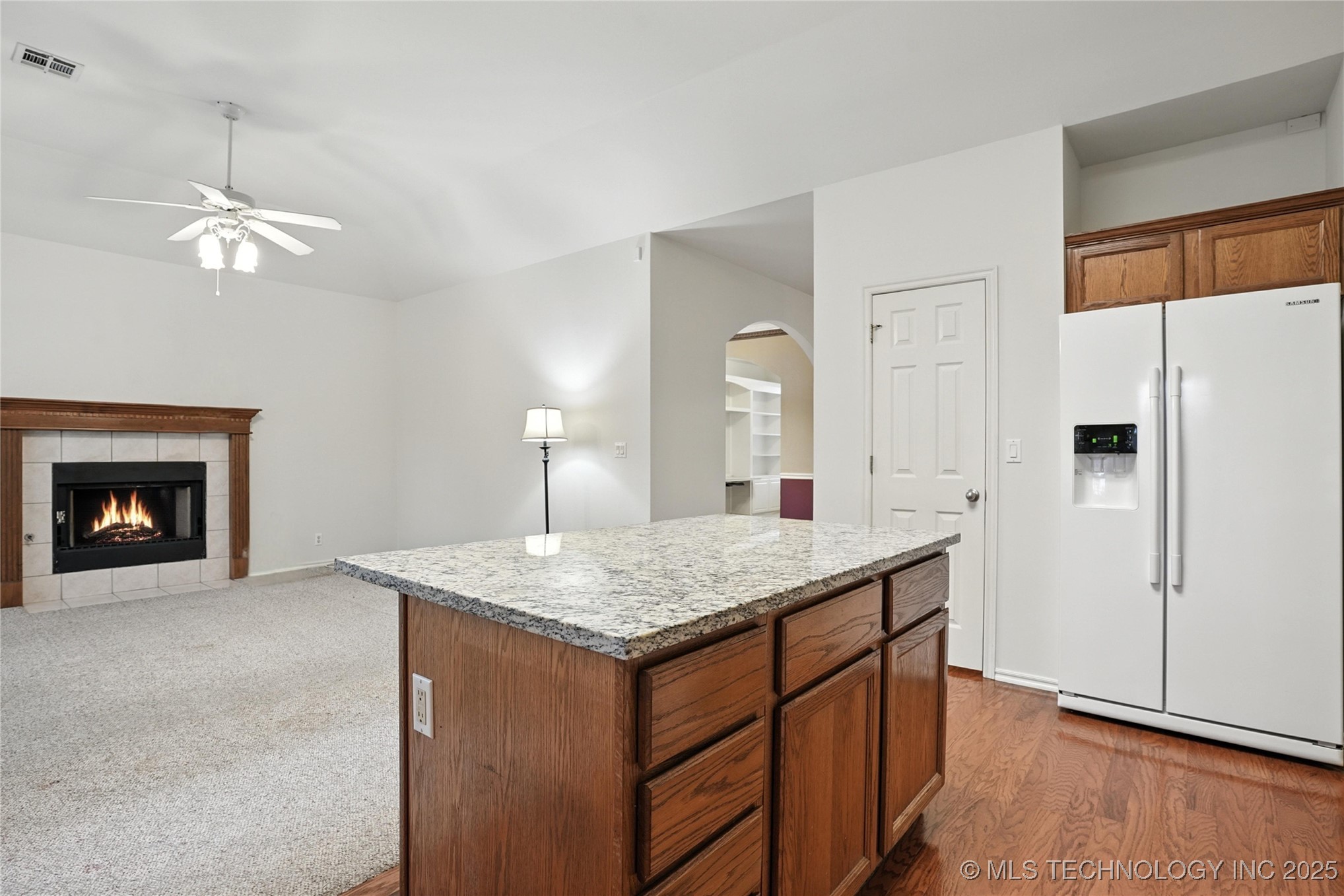 19802 E 38th Street S Property Photo 13