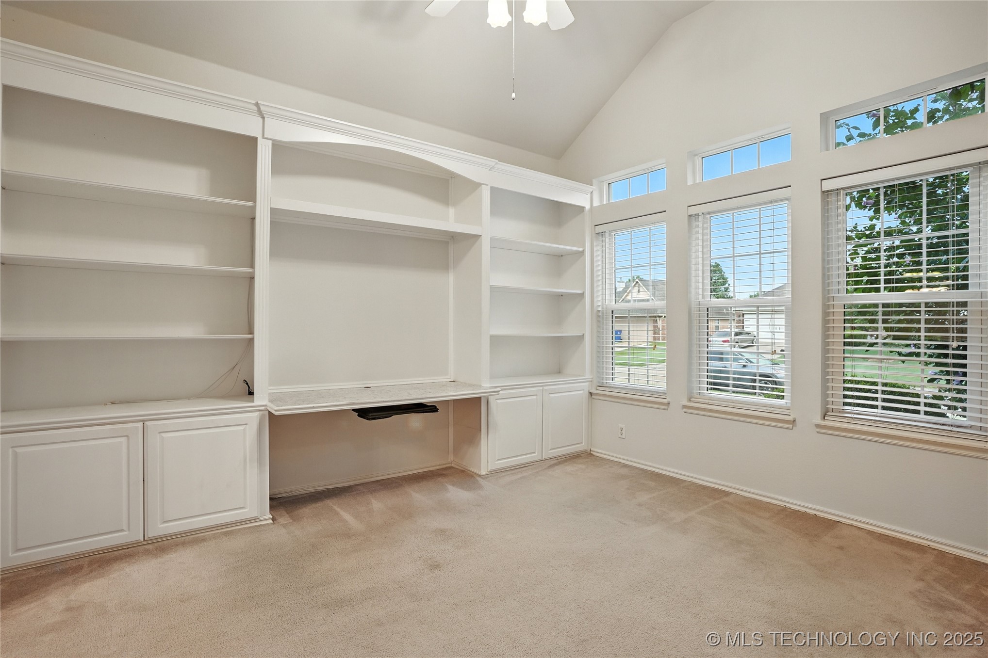 19802 E 38th Street S Property Photo 23