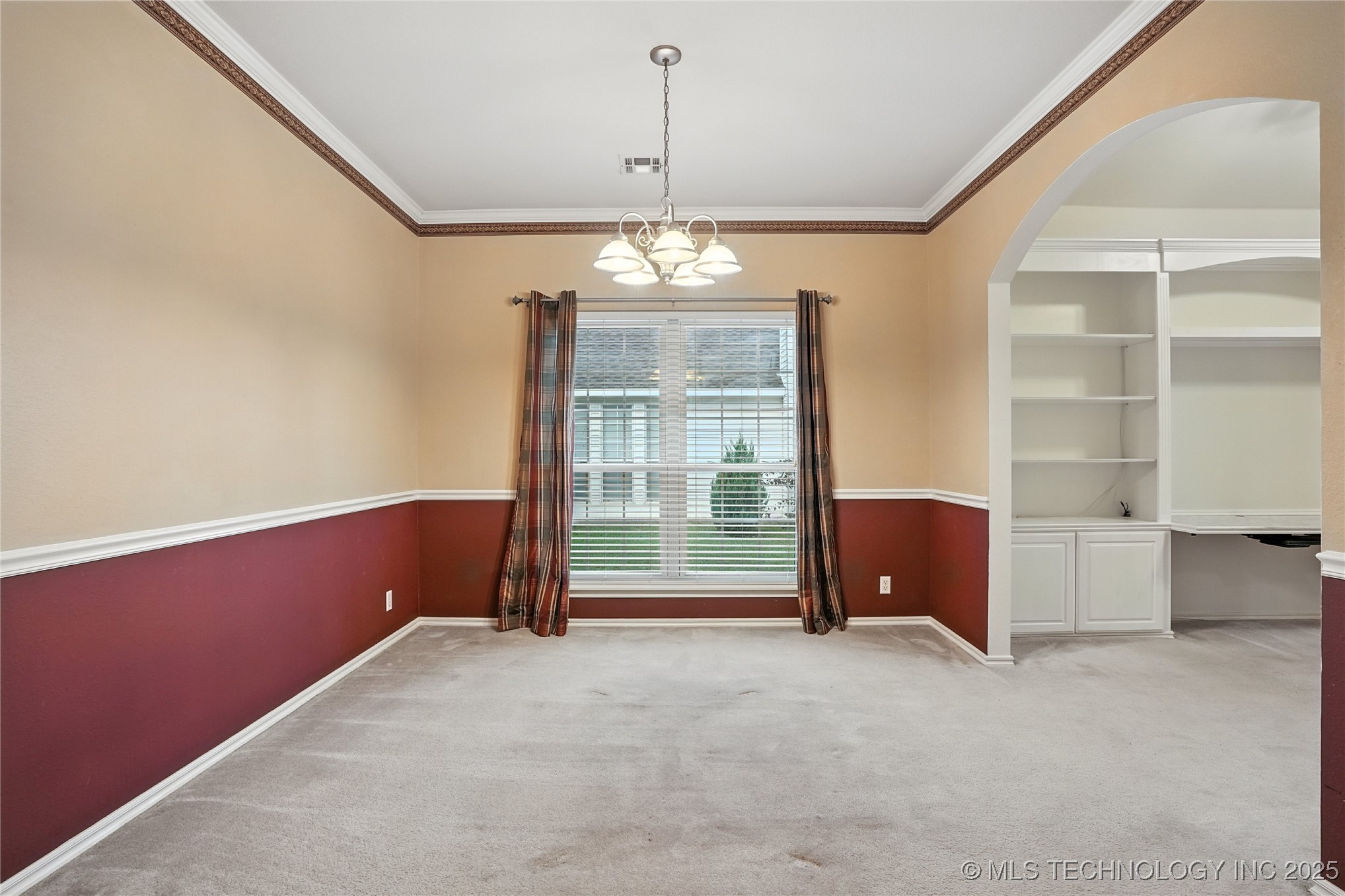 19802 E 38th Street S Property Photo 29