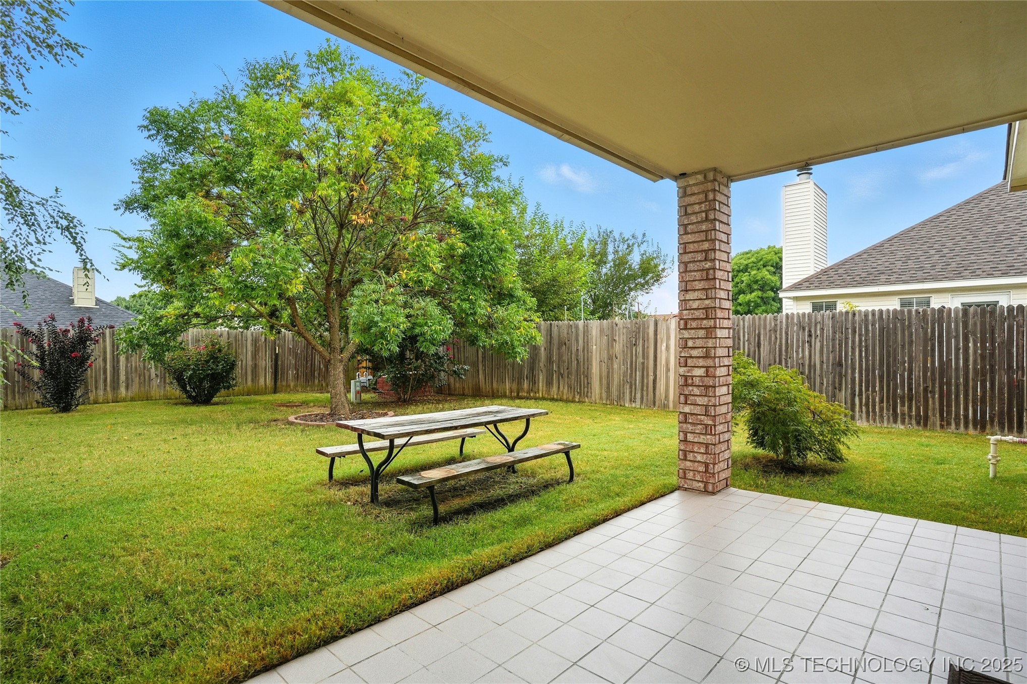 19802 E 38th Street S Property Photo 52