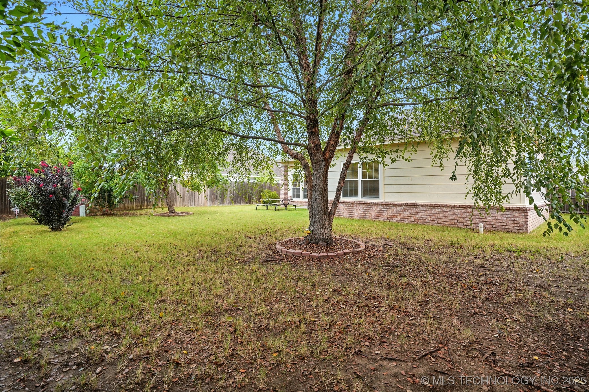 19802 E 38th Street S Property Photo 63