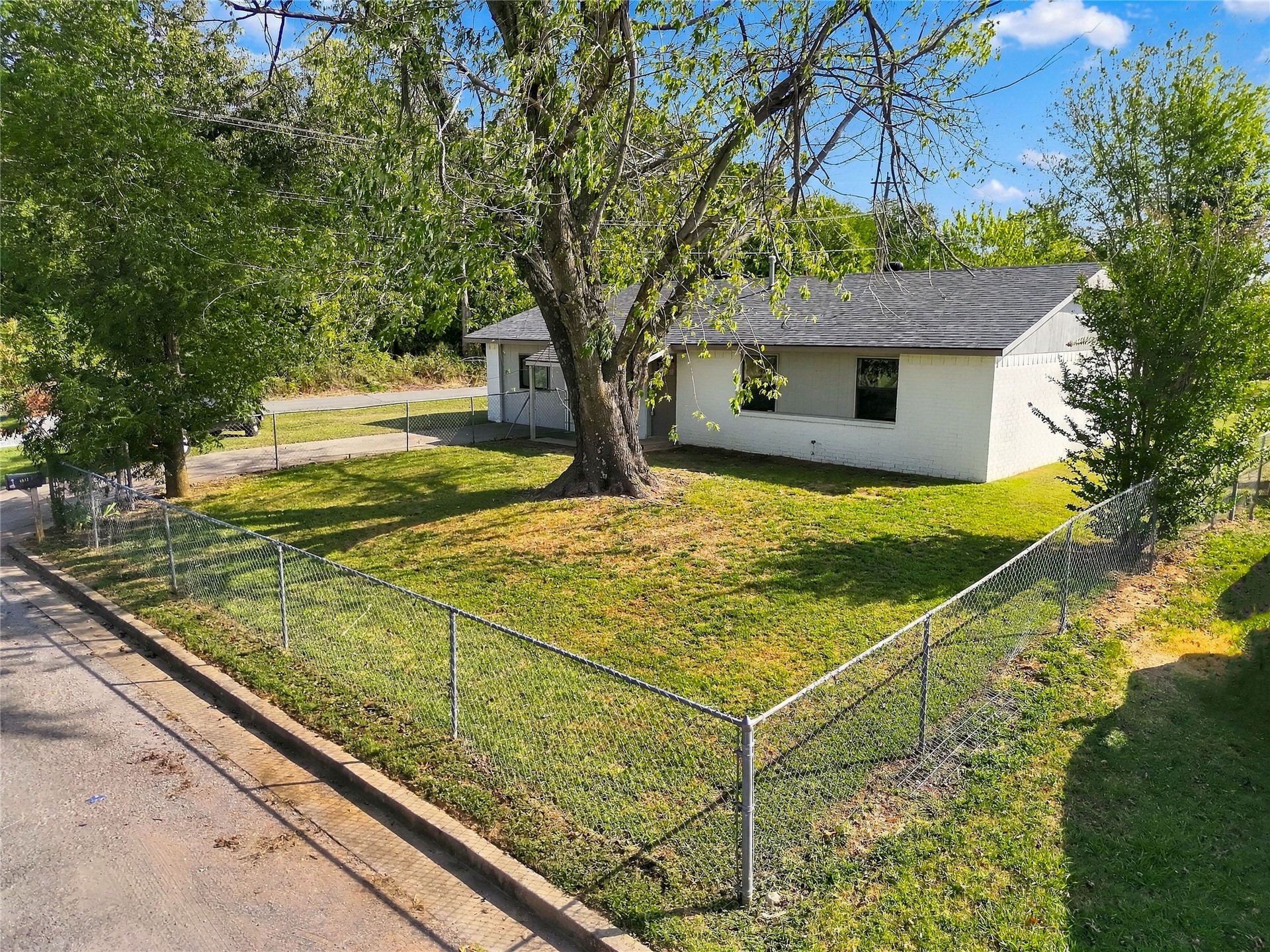 1517 N 7th Street Property Photo 9