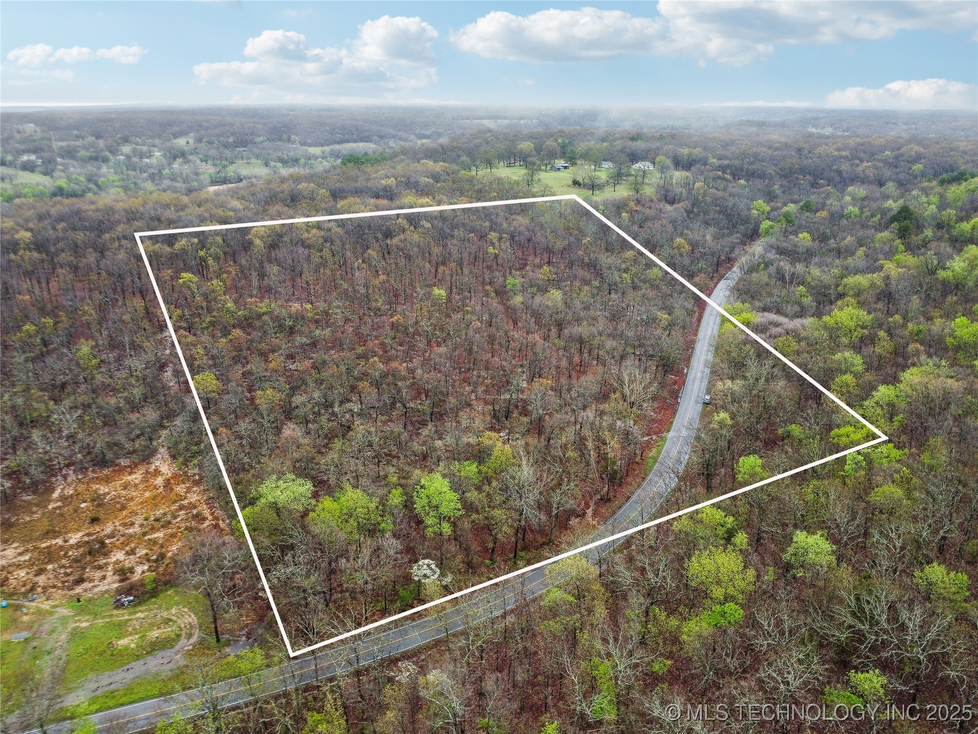 0 E 590 Road Property Photo 1