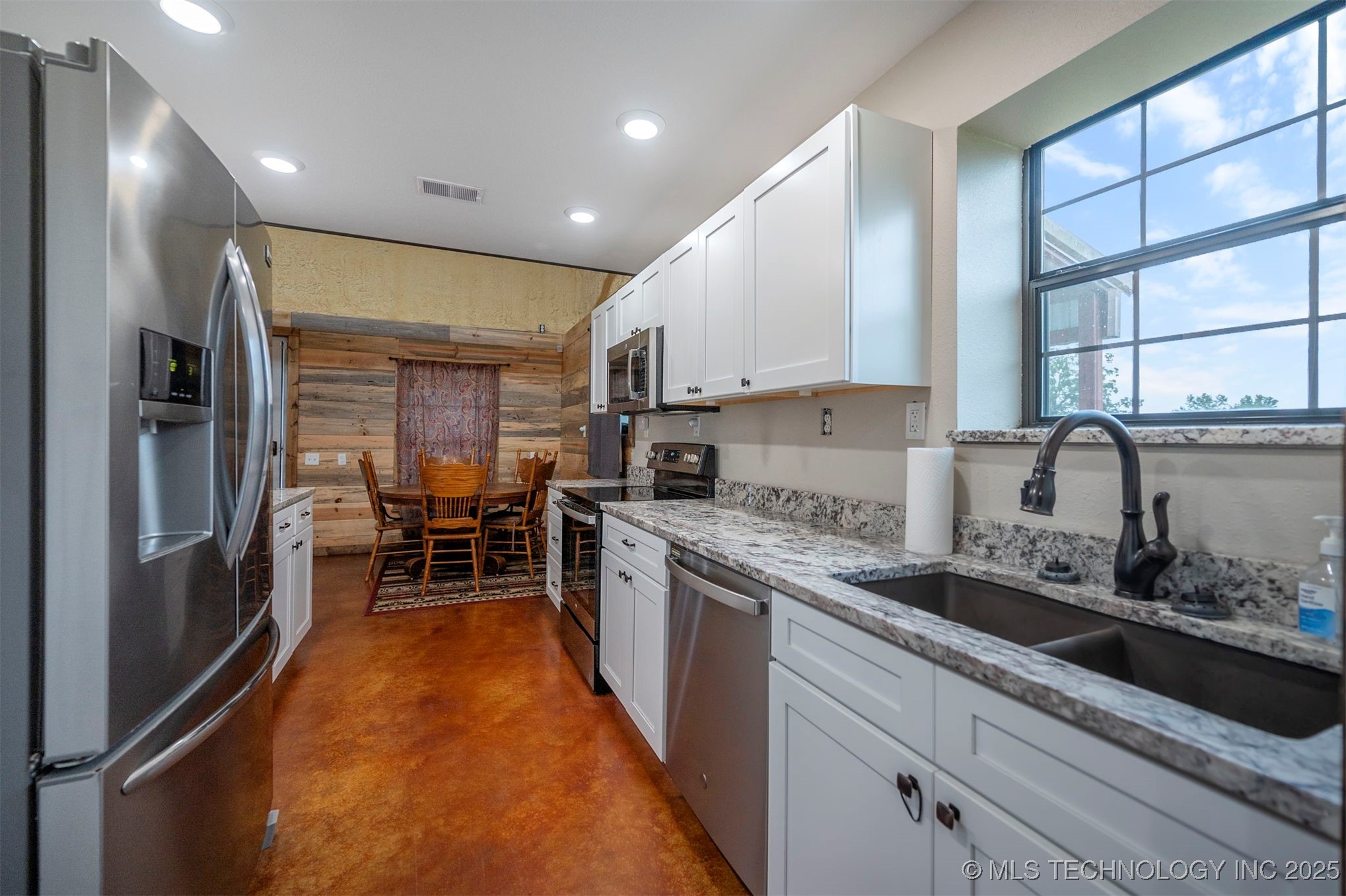 166 Waxwing Lane Property Photo 32