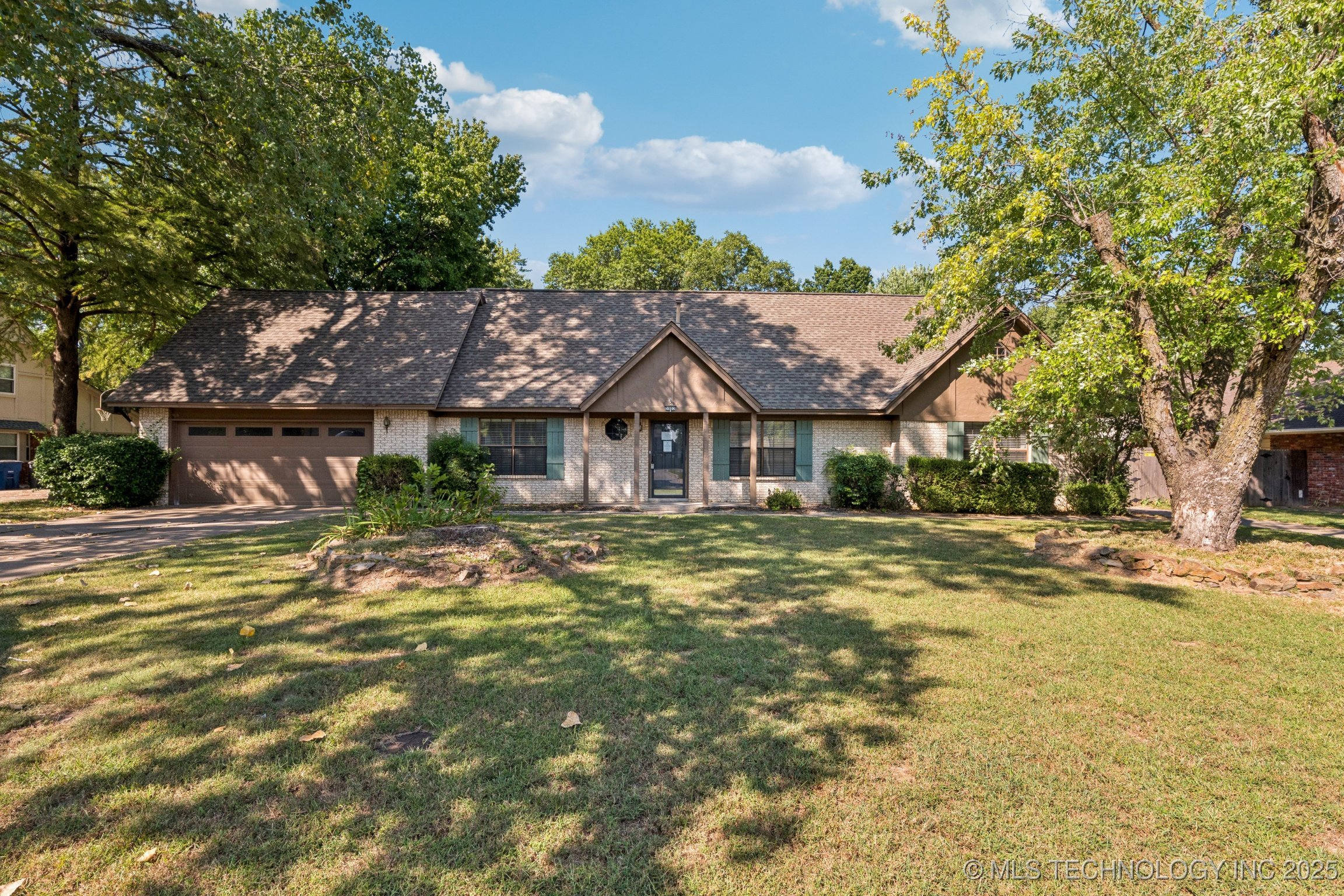 5903 E 100th Place Property Photo 1