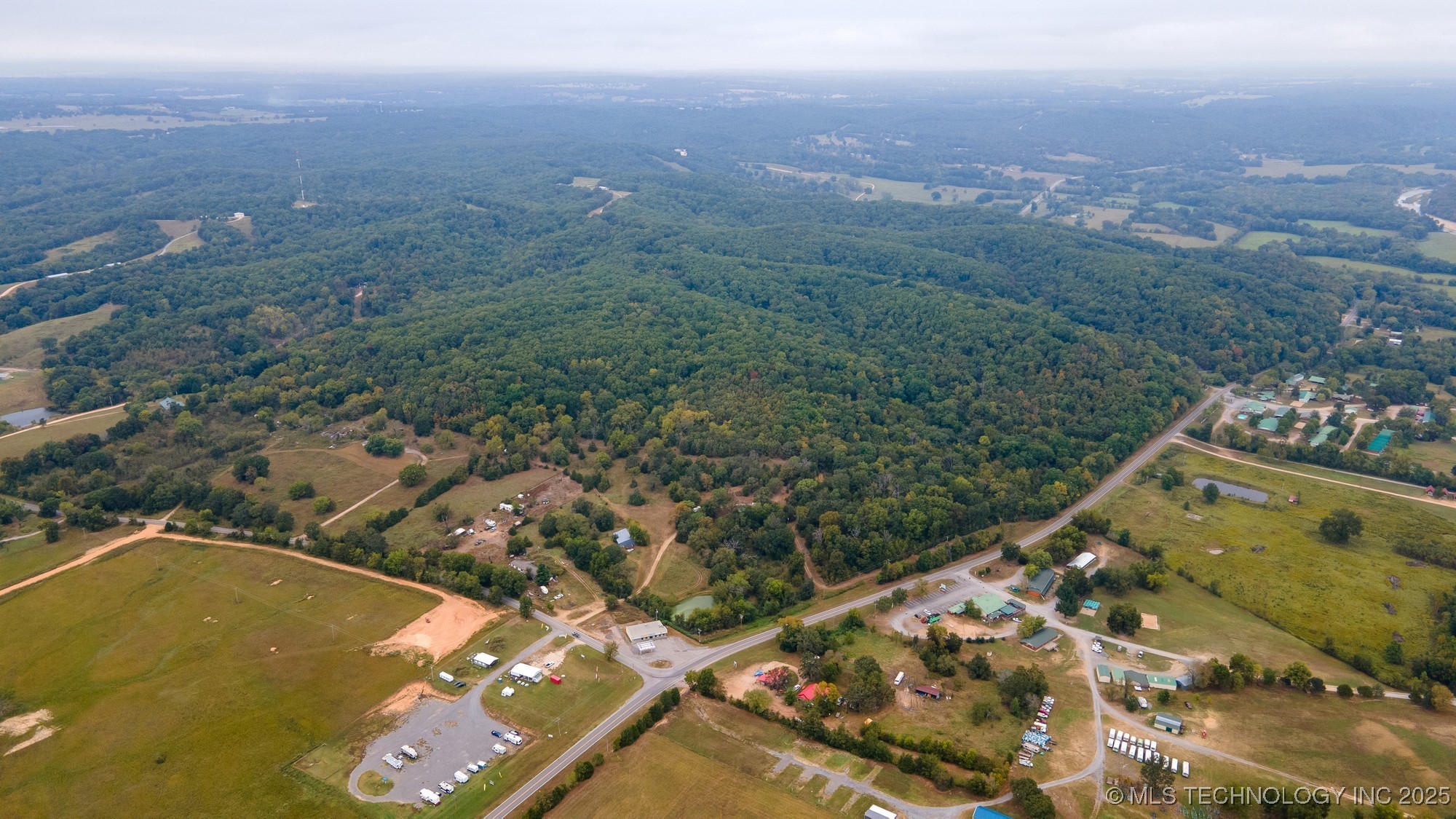 21088 E Steely Hollow Road Property Photo 4
