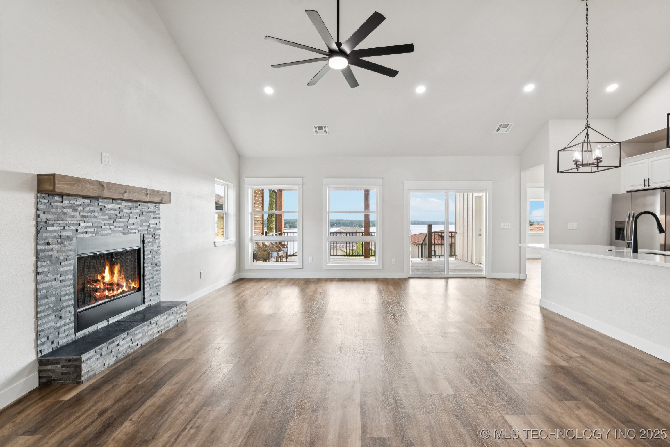 452711 Preakness Drive Property Photo 7