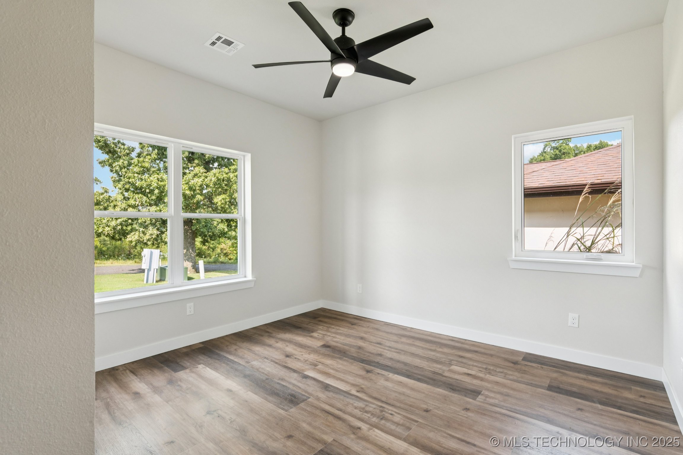 452711 Preakness Drive Property Photo 23