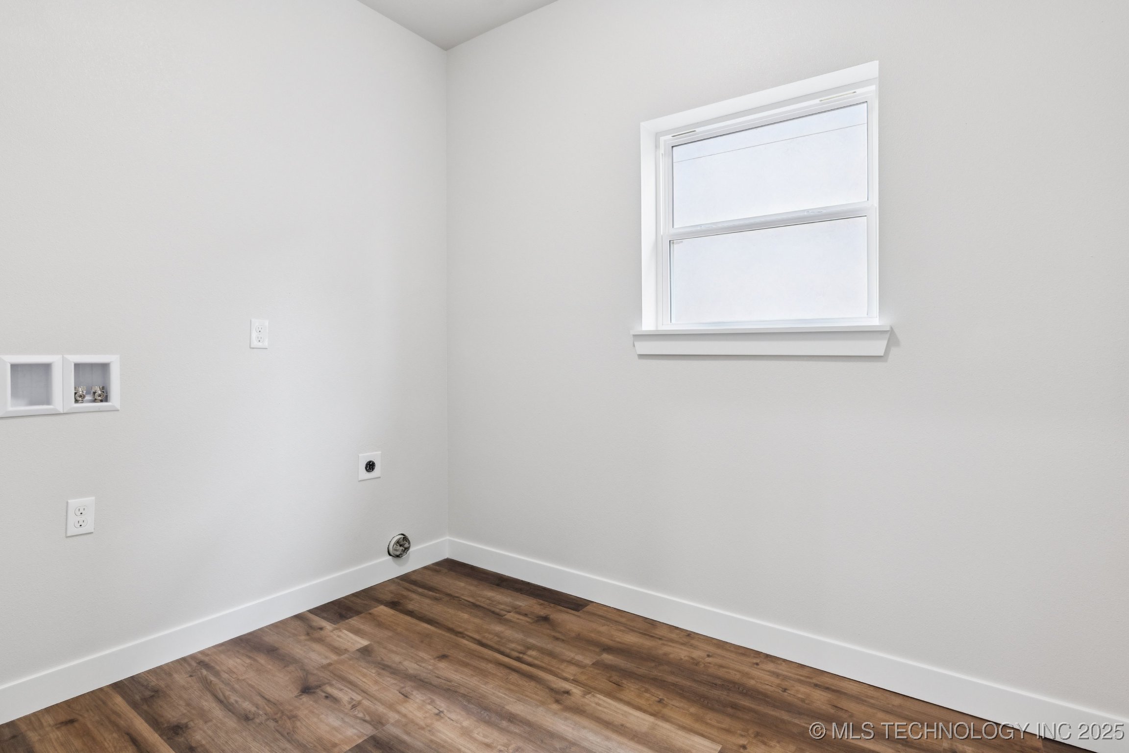 452711 Preakness Drive Property Photo 29