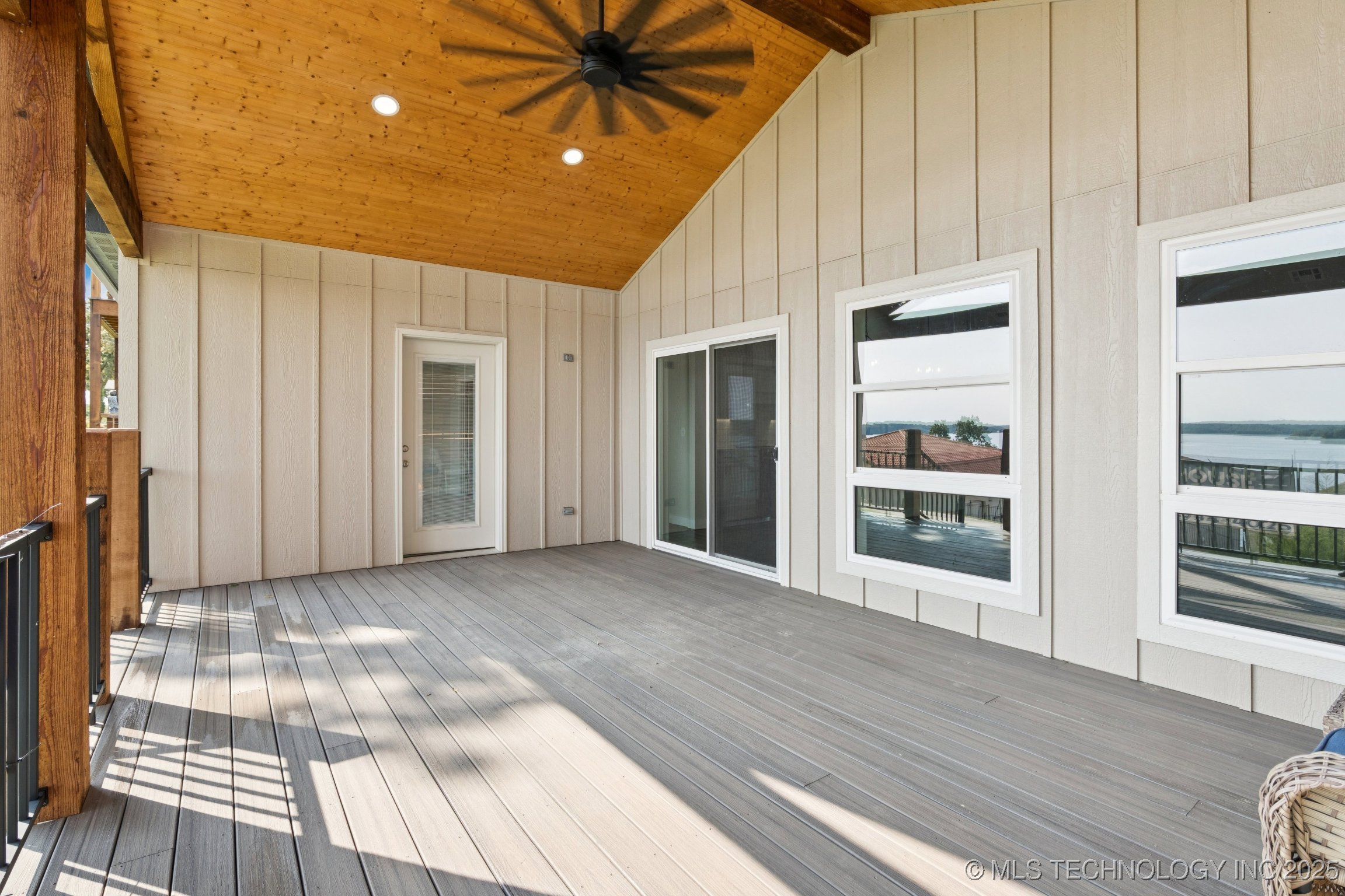 452711 Preakness Drive Property Photo 31