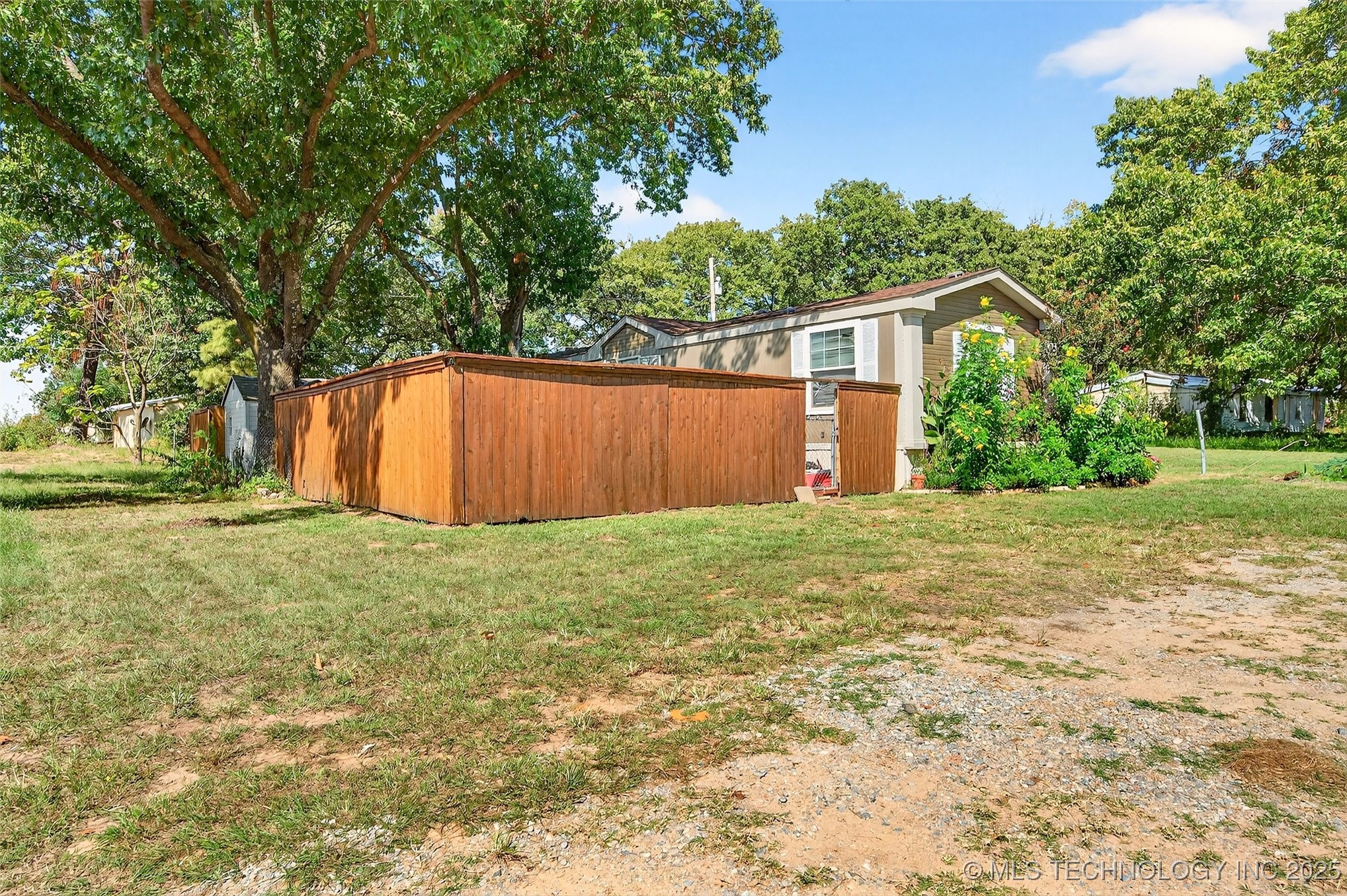44 Minnow Cove Property Photo 19