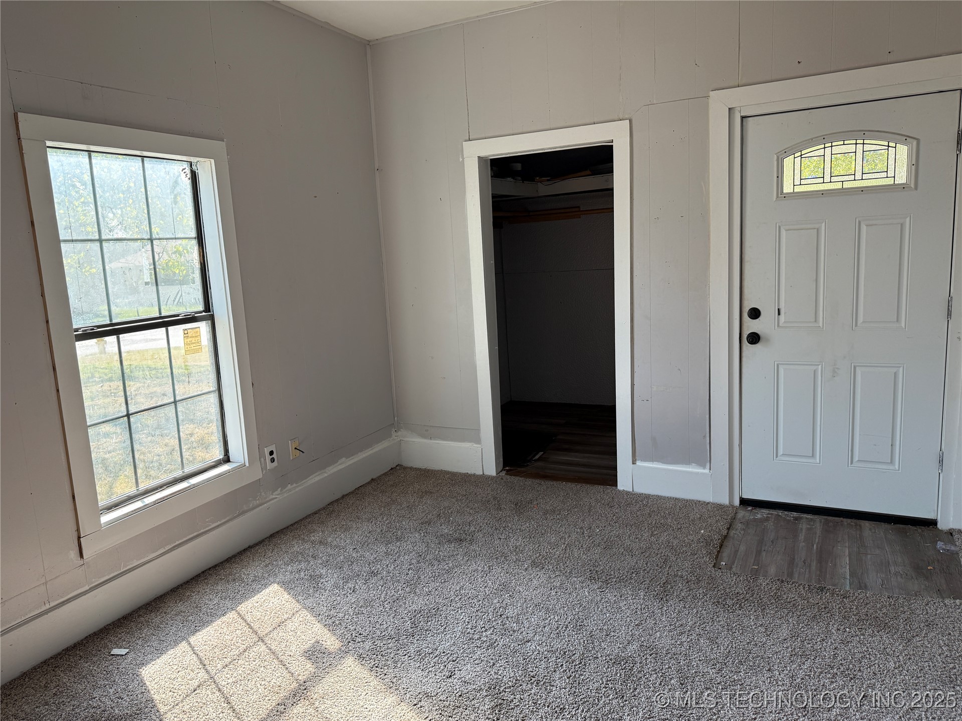 629 E Broadway Property Photo 20