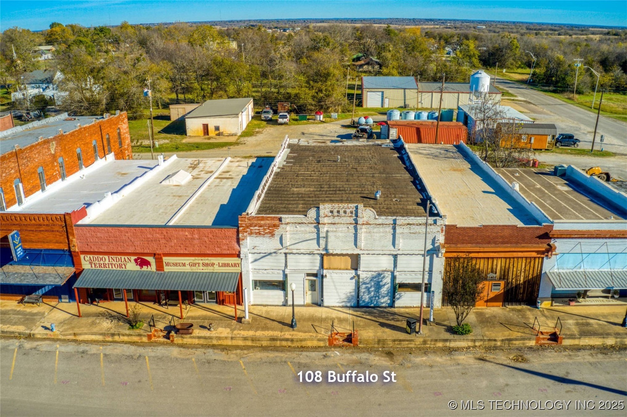 108 Buffalo Property Photo 1