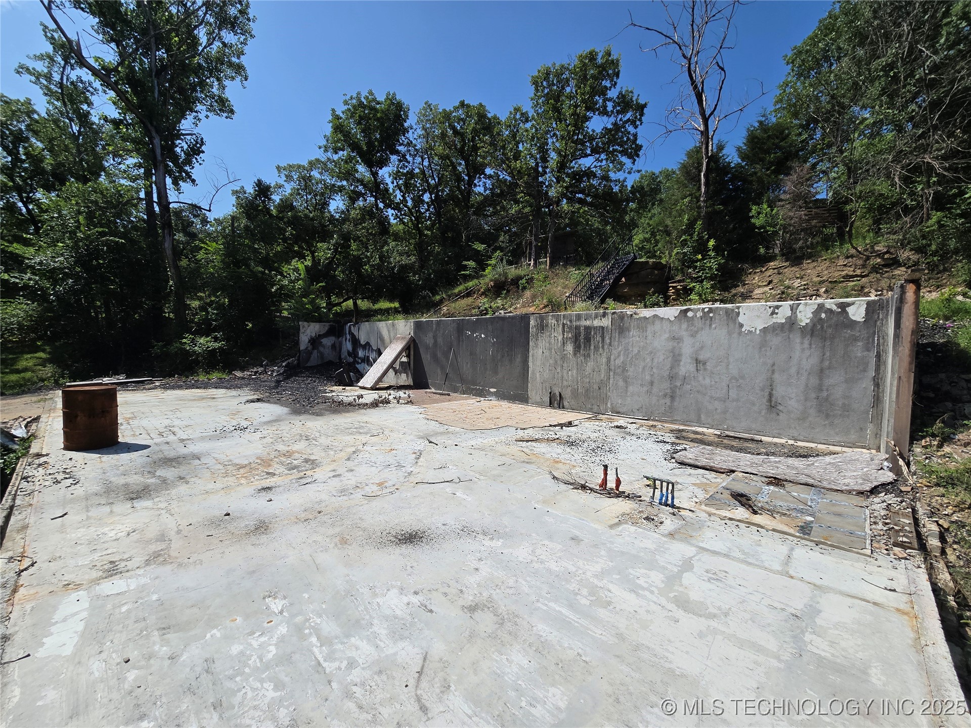 1274 Sleepy Hollow Drive Property Photo 12
