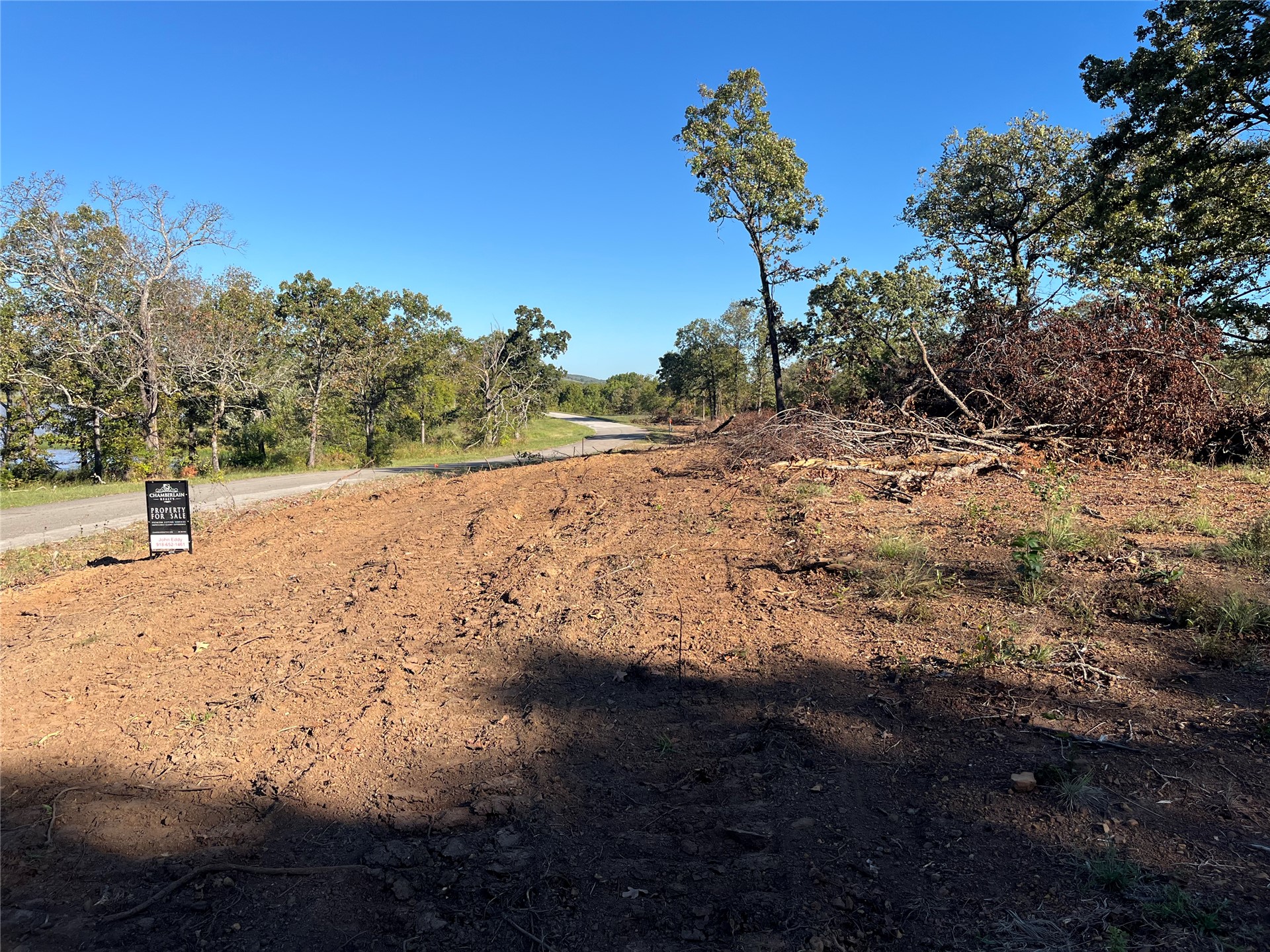 02 250 Road Property Photo 5
