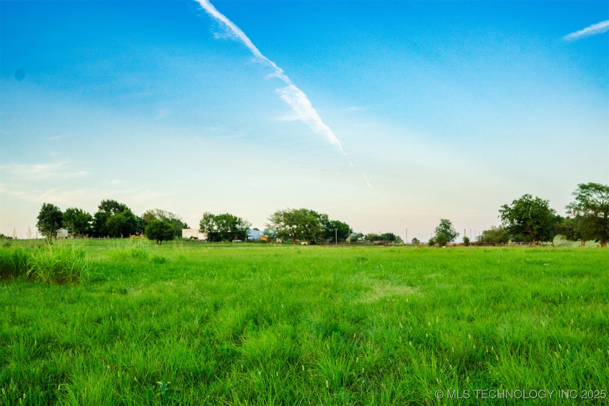 3 N Old Town Road Property Photo 6