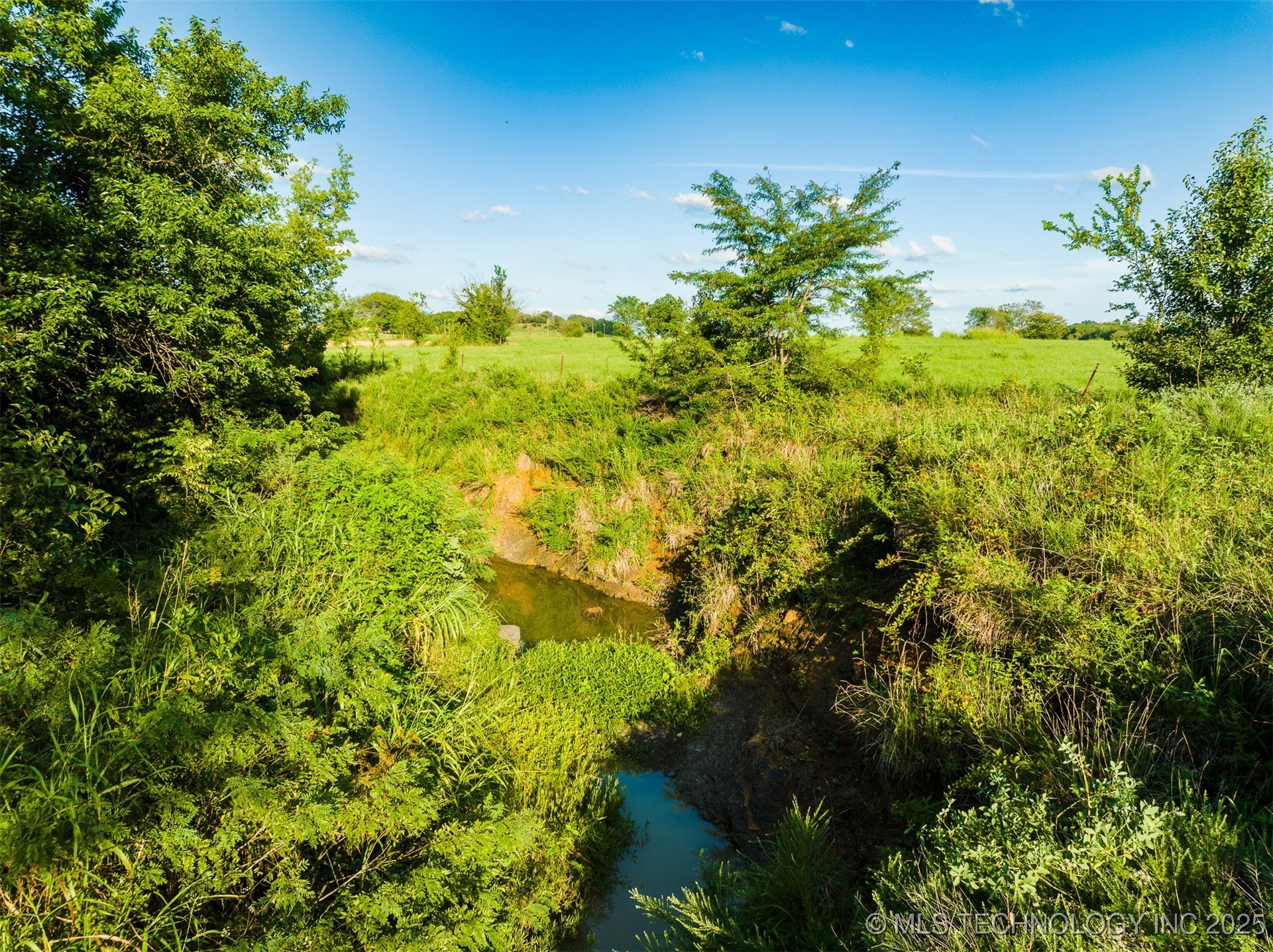 3 N Old Town Road Property Photo 30