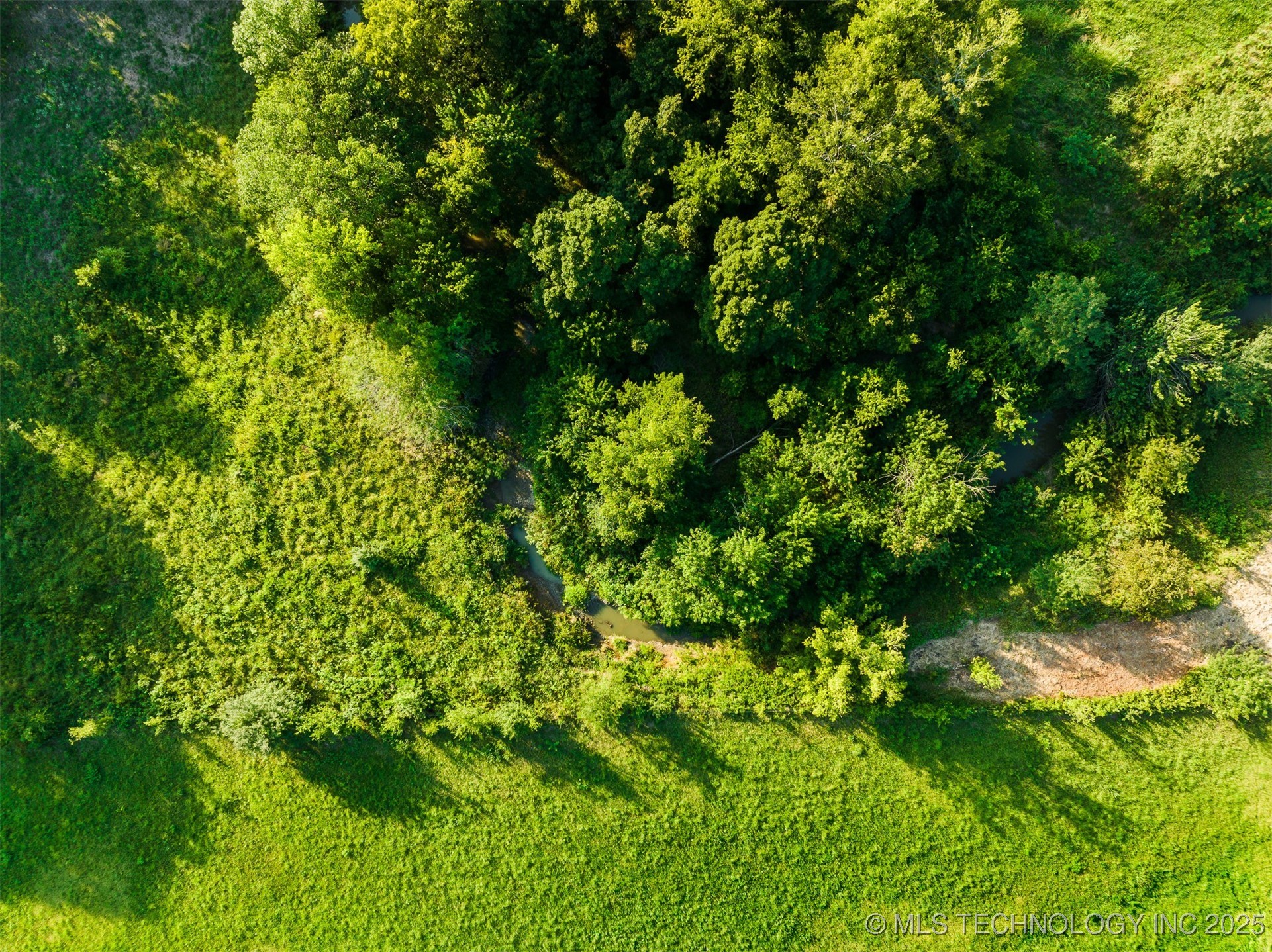 3 N Old Town Road Property Photo 32