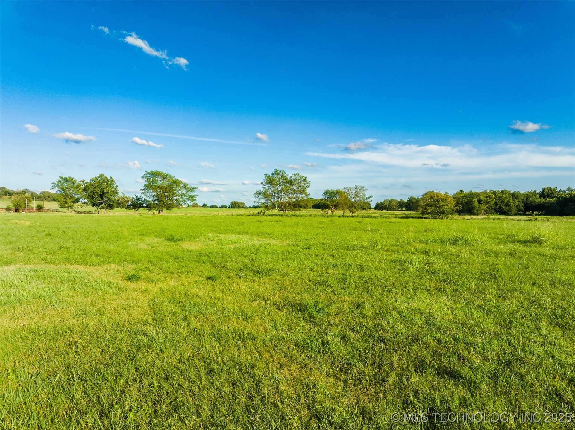 3 N Old Town Road Property Photo 43