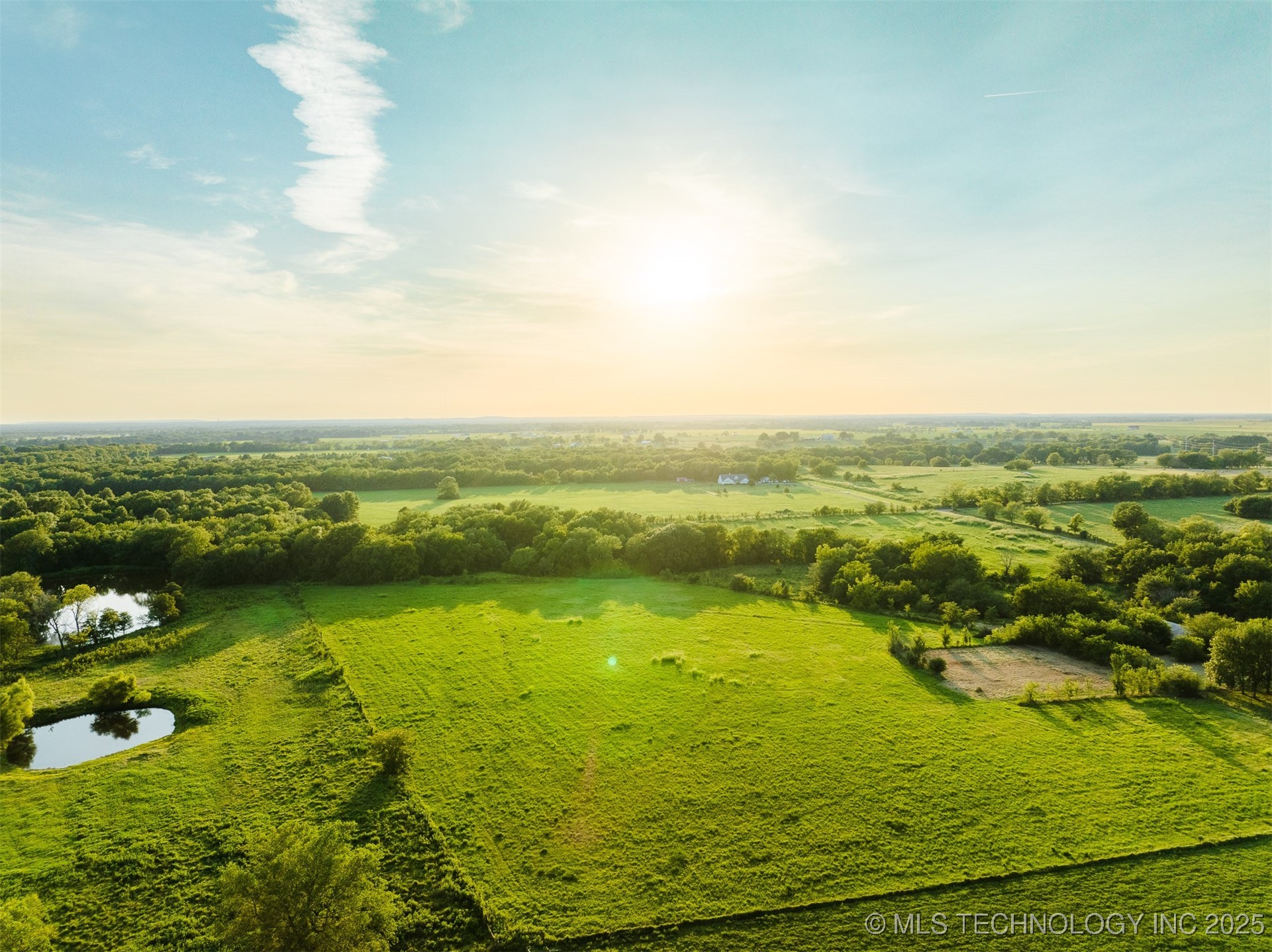 3 N Old Town Road Property Photo 46