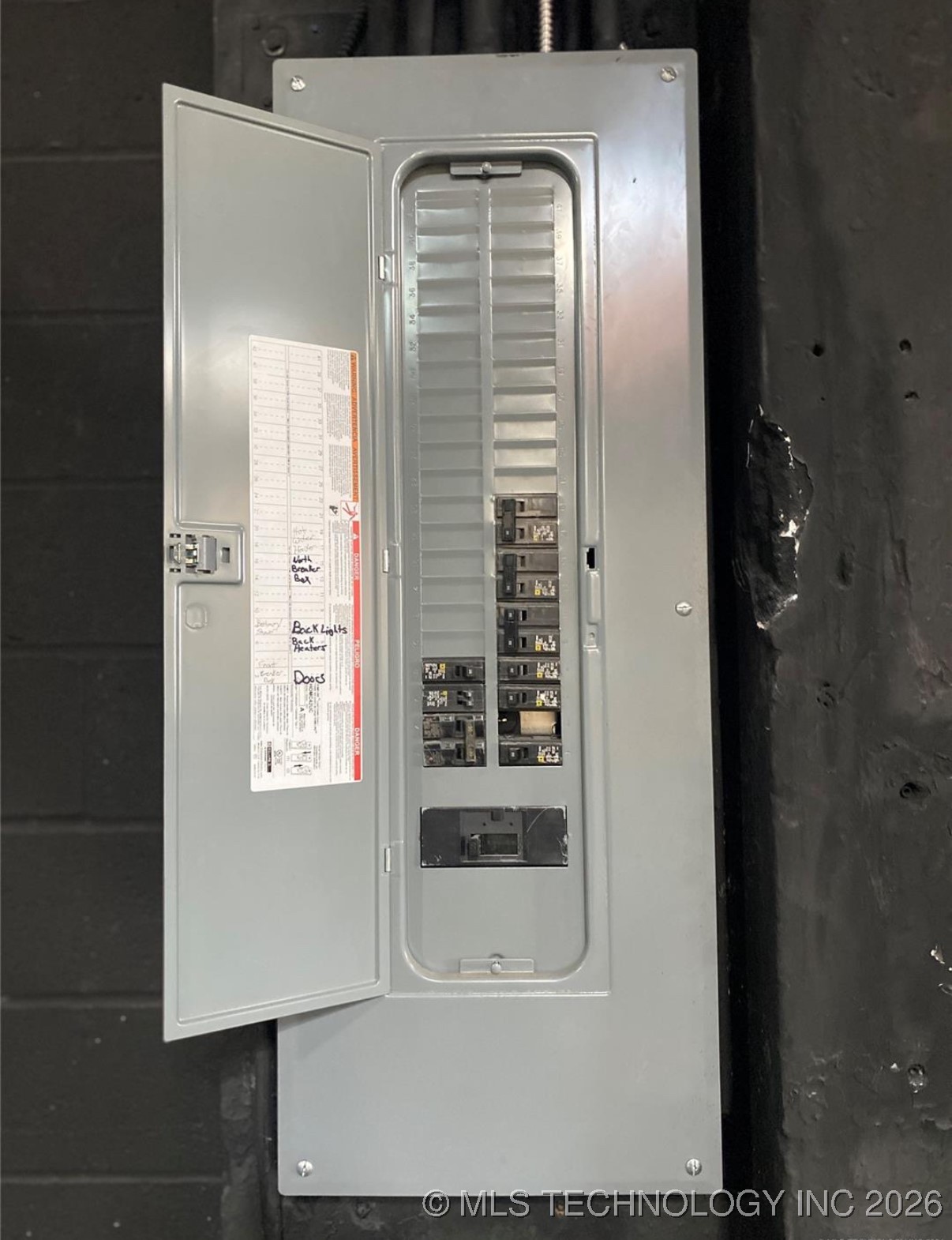 111 N Washington Street Property Photo 15