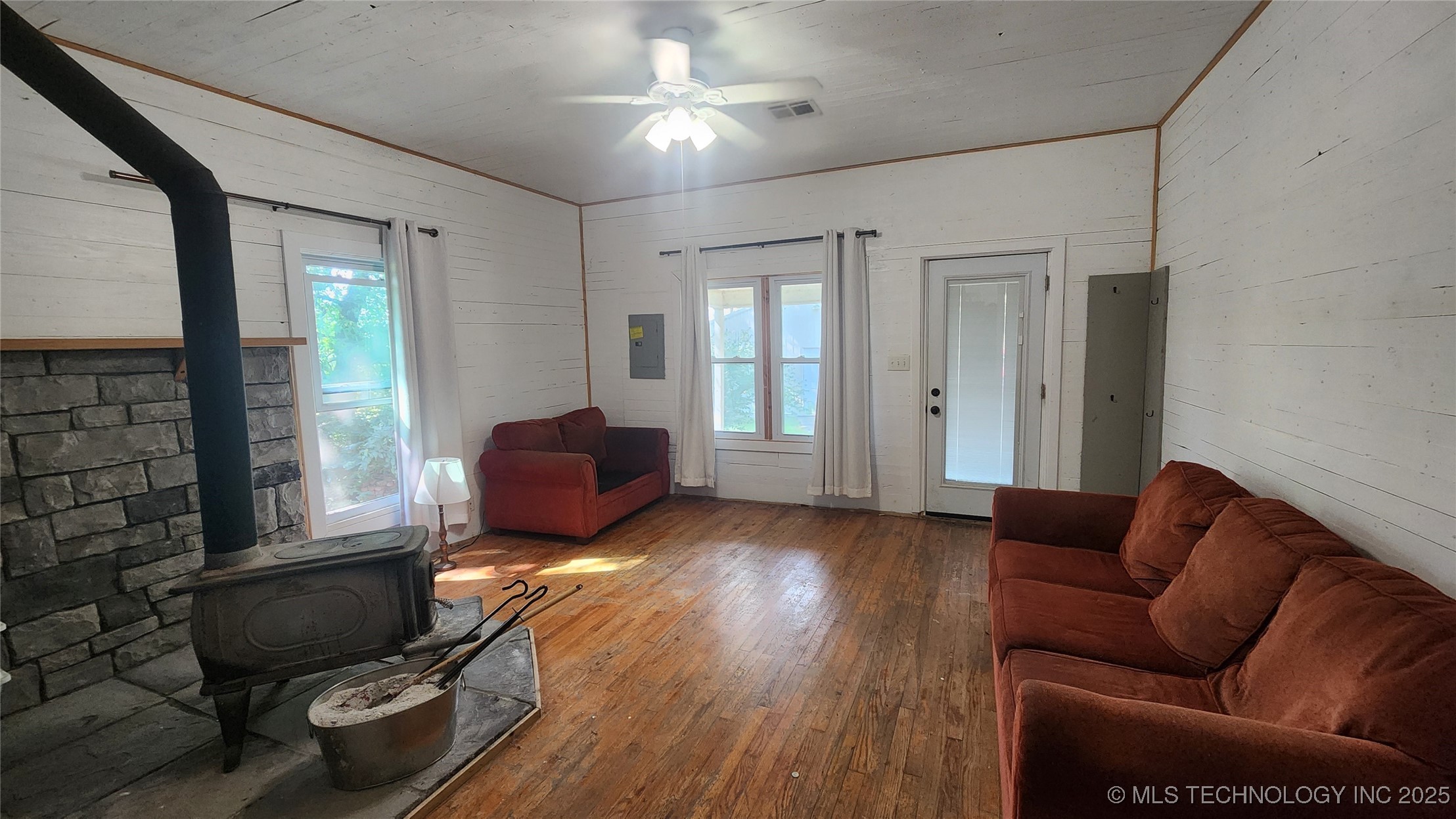 8887 W 510 Property Photo 5