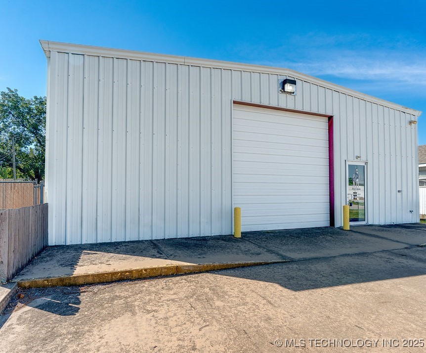 419 W 13th Property Photo